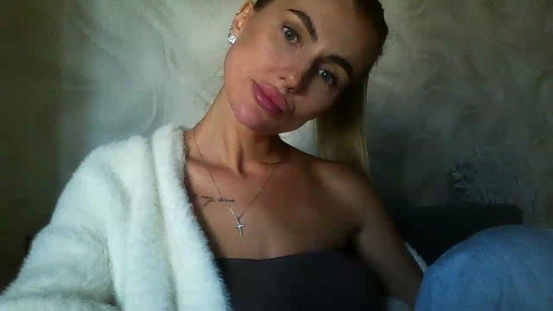 Gallery image thumbnail from NovaDahlia's myfreecams stream on, 09/18/2026, 09:59 image 9 of 20