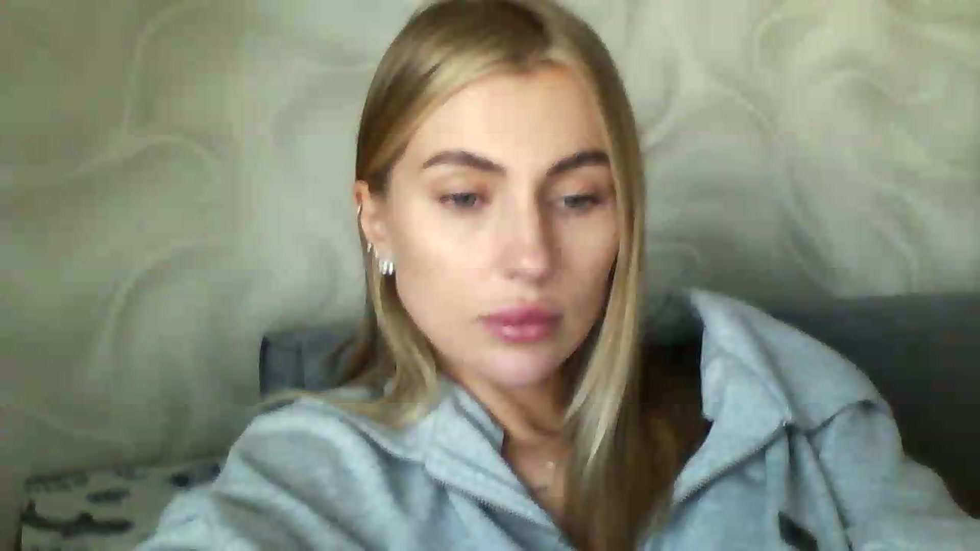 Gallery image thumbnail from NovaDahlia's myfreecams stream on, 09/25/2026, 10:58 image 12 of 20