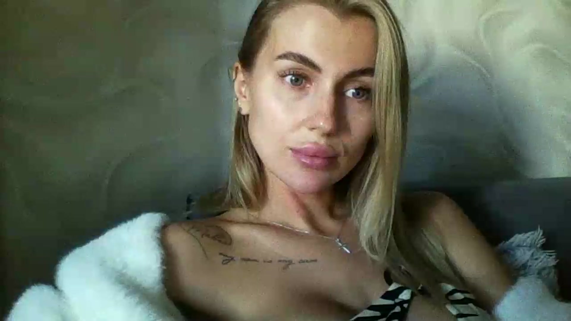 Gallery image thumbnail from NovaDahlia's myfreecams stream on, 09/29/2026, 09:21 image 14 of 20