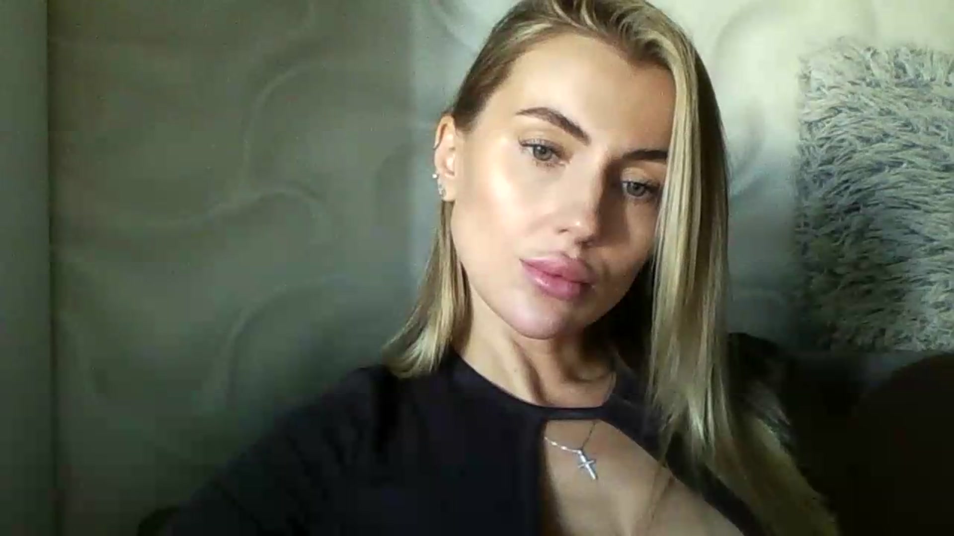 Gallery image thumbnail from NovaDahlia's myfreecams stream on, 10/02/2026, 07:59 image 10 of 20