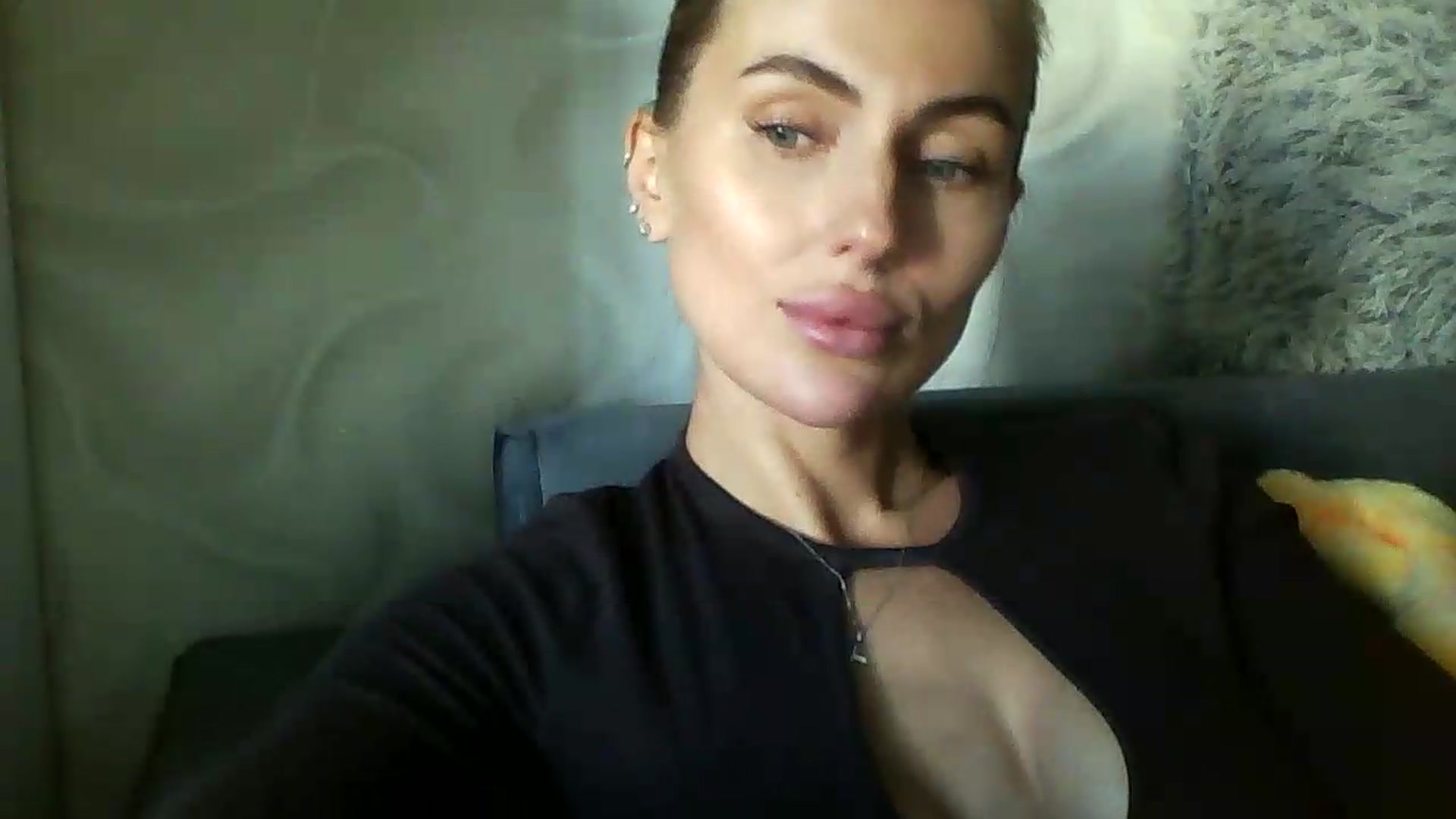 Gallery image thumbnail from NovaDahlia's myfreecams stream on, 10/02/2026, 10:37 image 16 of 20