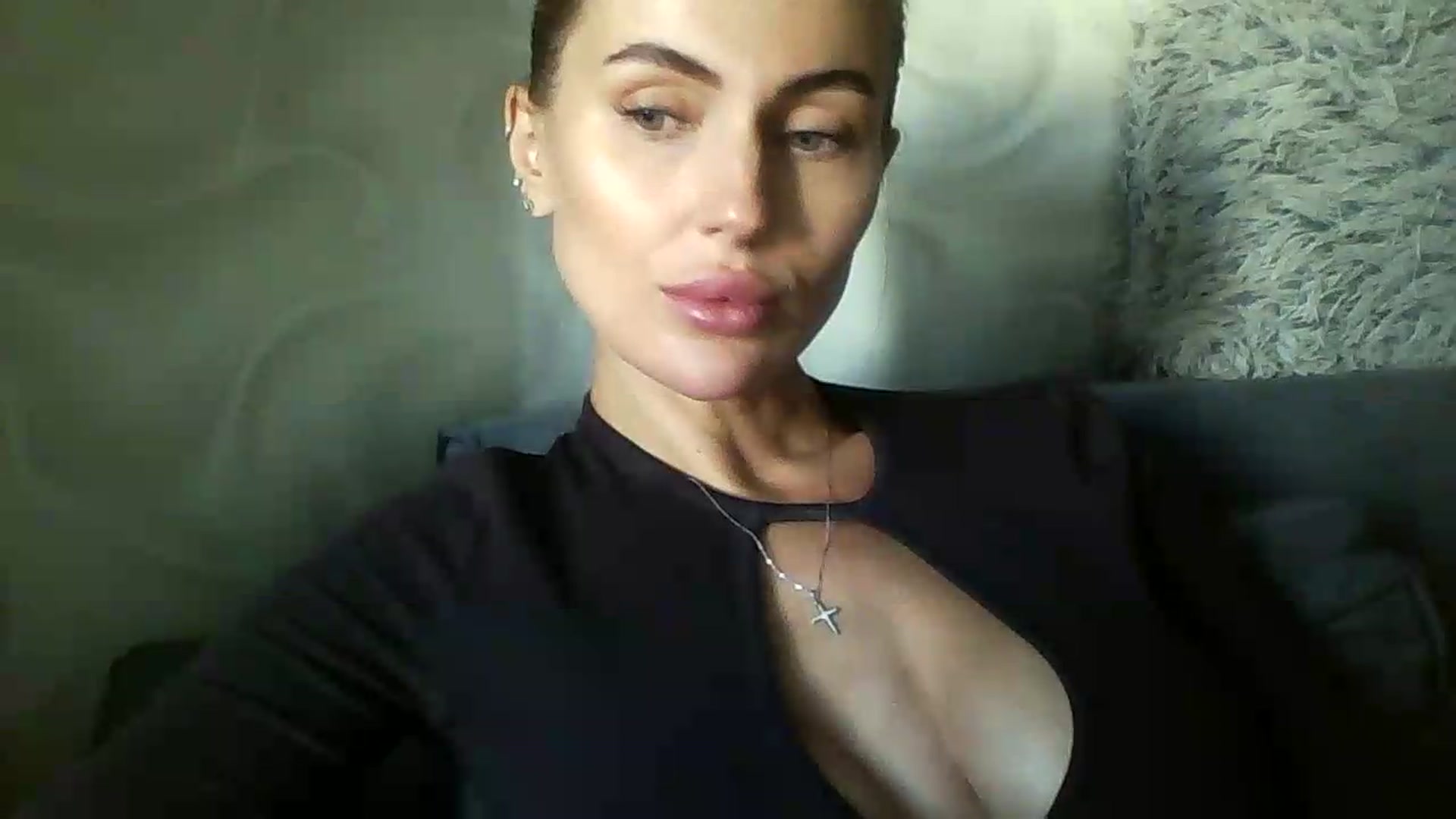 Gallery image thumbnail from NovaDahlia's myfreecams stream on, 10/02/2026, 10:37 image 6 of 20