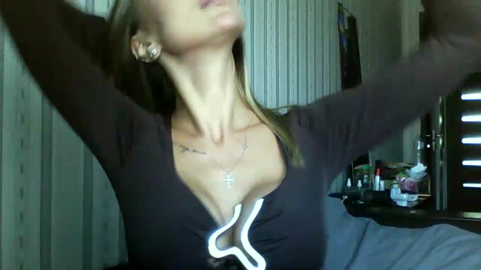 Gallery image thumbnail from NovaDahlia's myfreecams stream on, 10/06/2026, 11:31 image 15 of 20