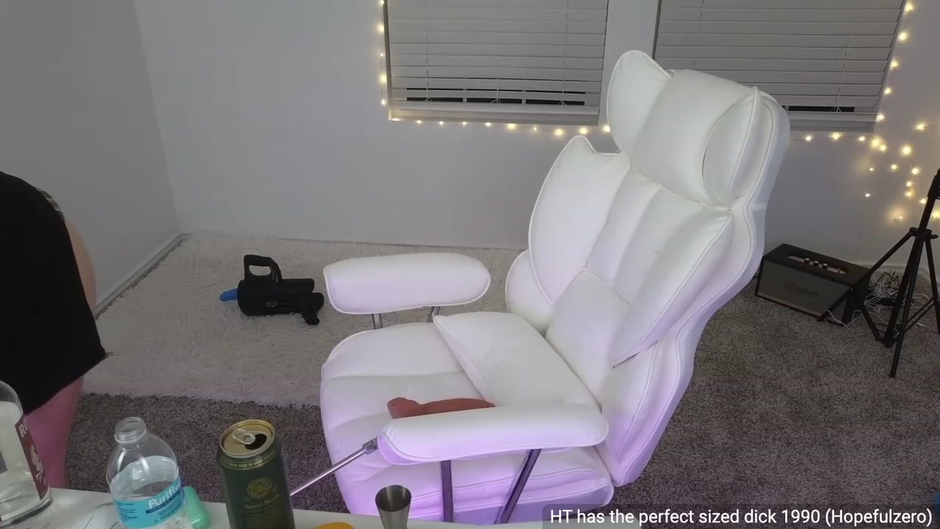 Gallery image thumbnail from NovaMiller's myfreecams stream on, 01/21/2023, 04:34 image 16 of 20