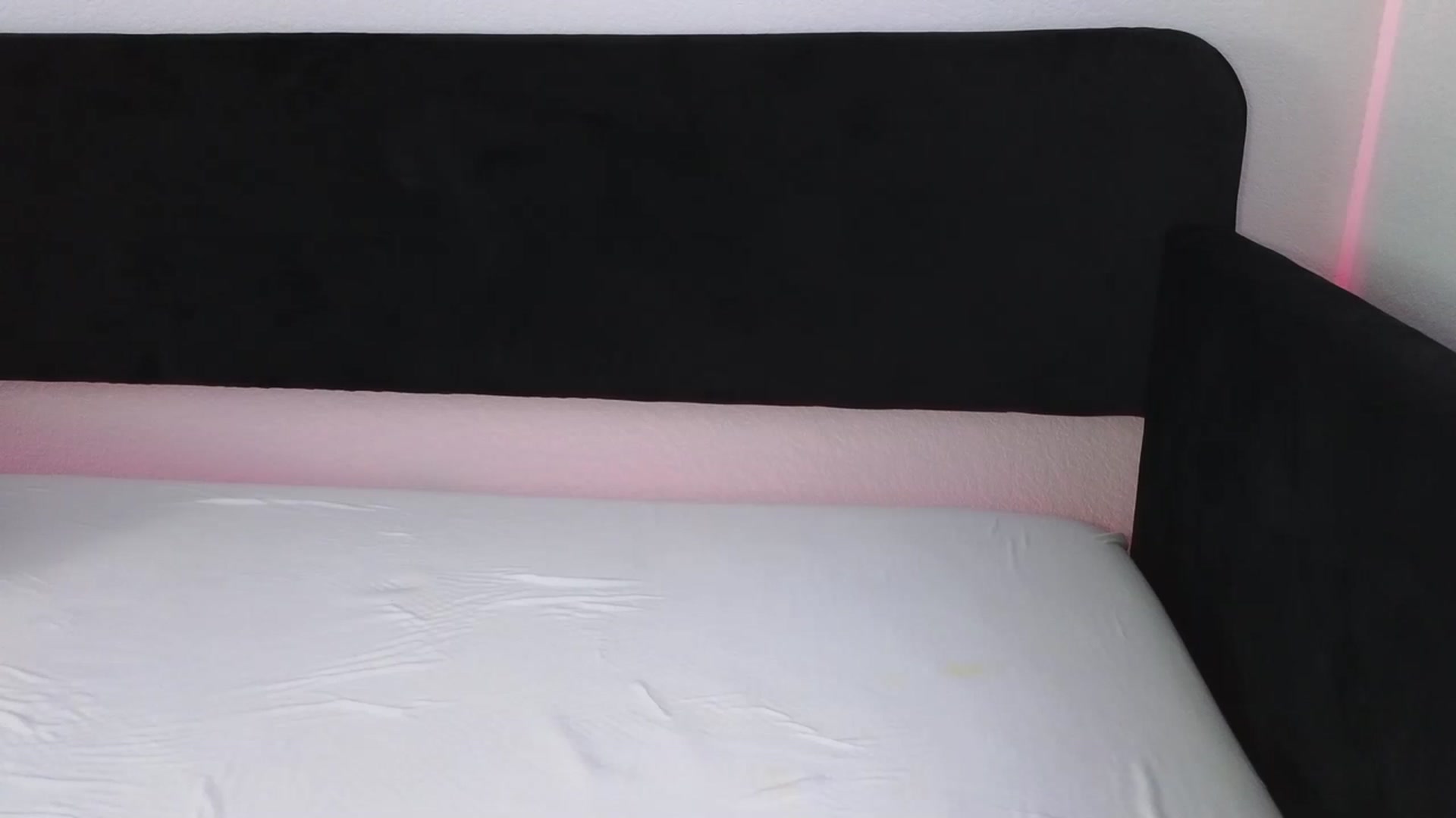 Gallery image thumbnail from NovaMiller's myfreecams stream on, 02/25/2023, 08:50 image 19 of 20