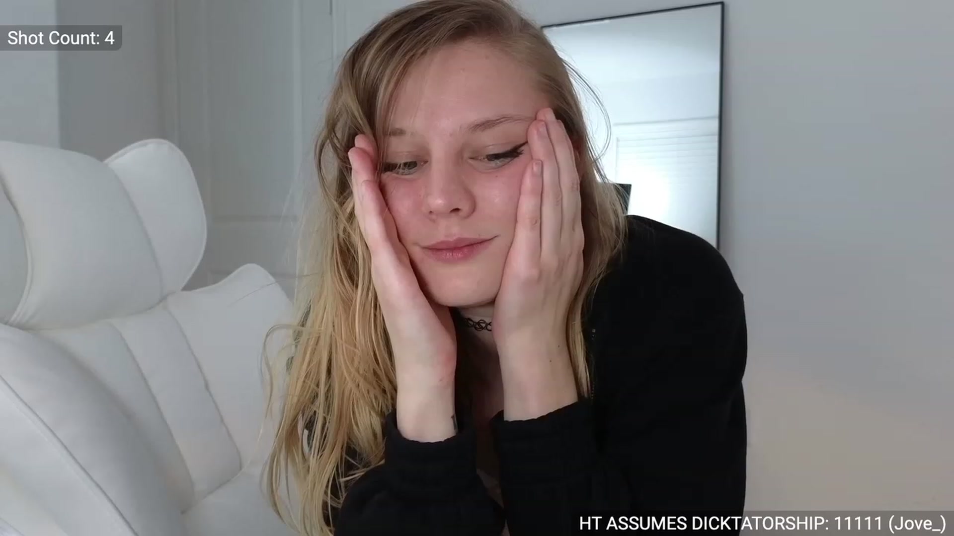Gallery image thumbnail from NovaMiller's myfreecams stream on, 03/13/2023, 06:05 image 9 of 20