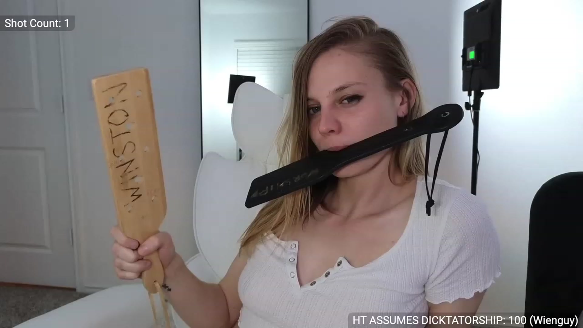 Gallery image thumbnail from NovaMiller's myfreecams stream on, 03/14/2023, 01:32 image 18 of 20