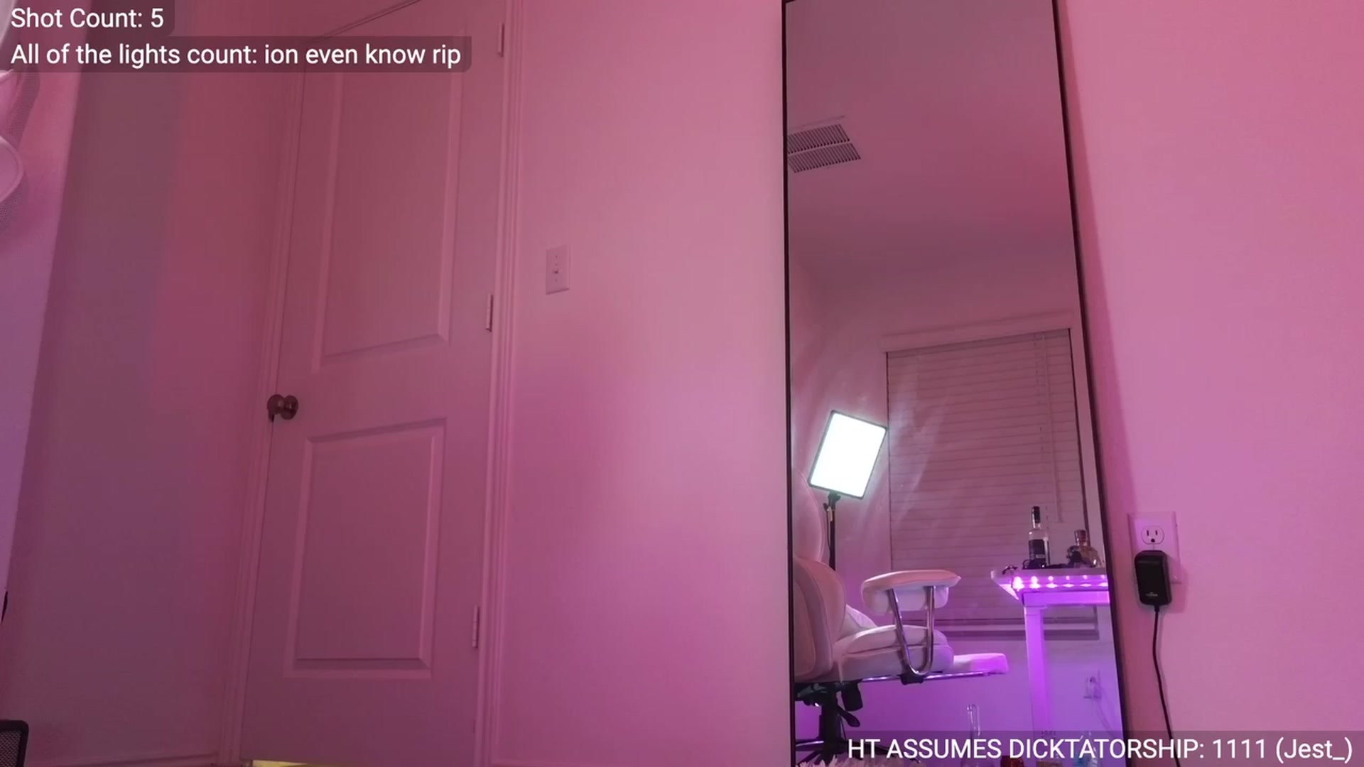 Gallery image thumbnail from NovaMiller's myfreecams stream on, 03/24/2023, 11:04 image 10 of 20