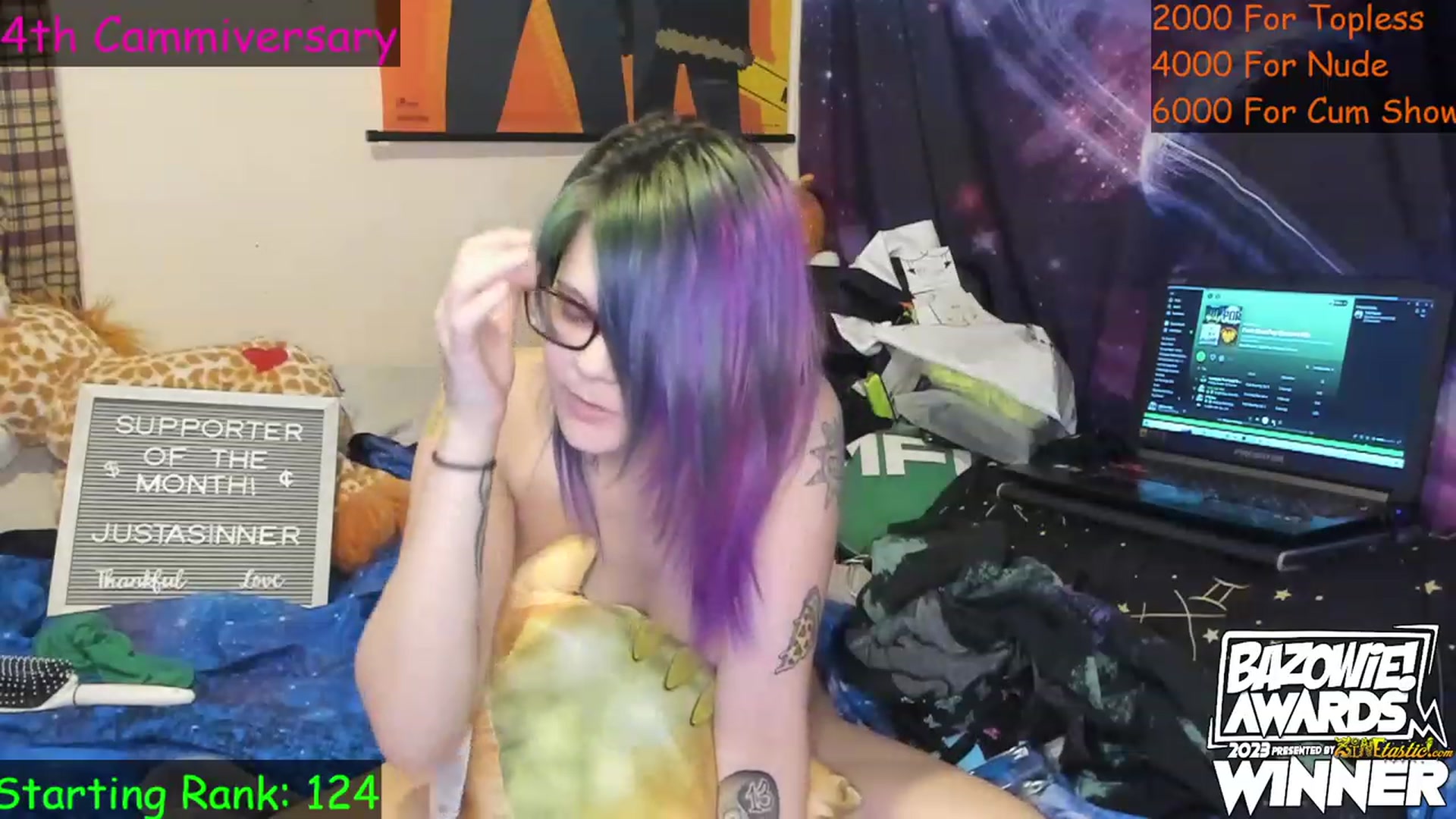 Gallery image thumbnail from NovaSquid's myfreecams stream on, 04/07/2023, 04:35 image 15 of 20