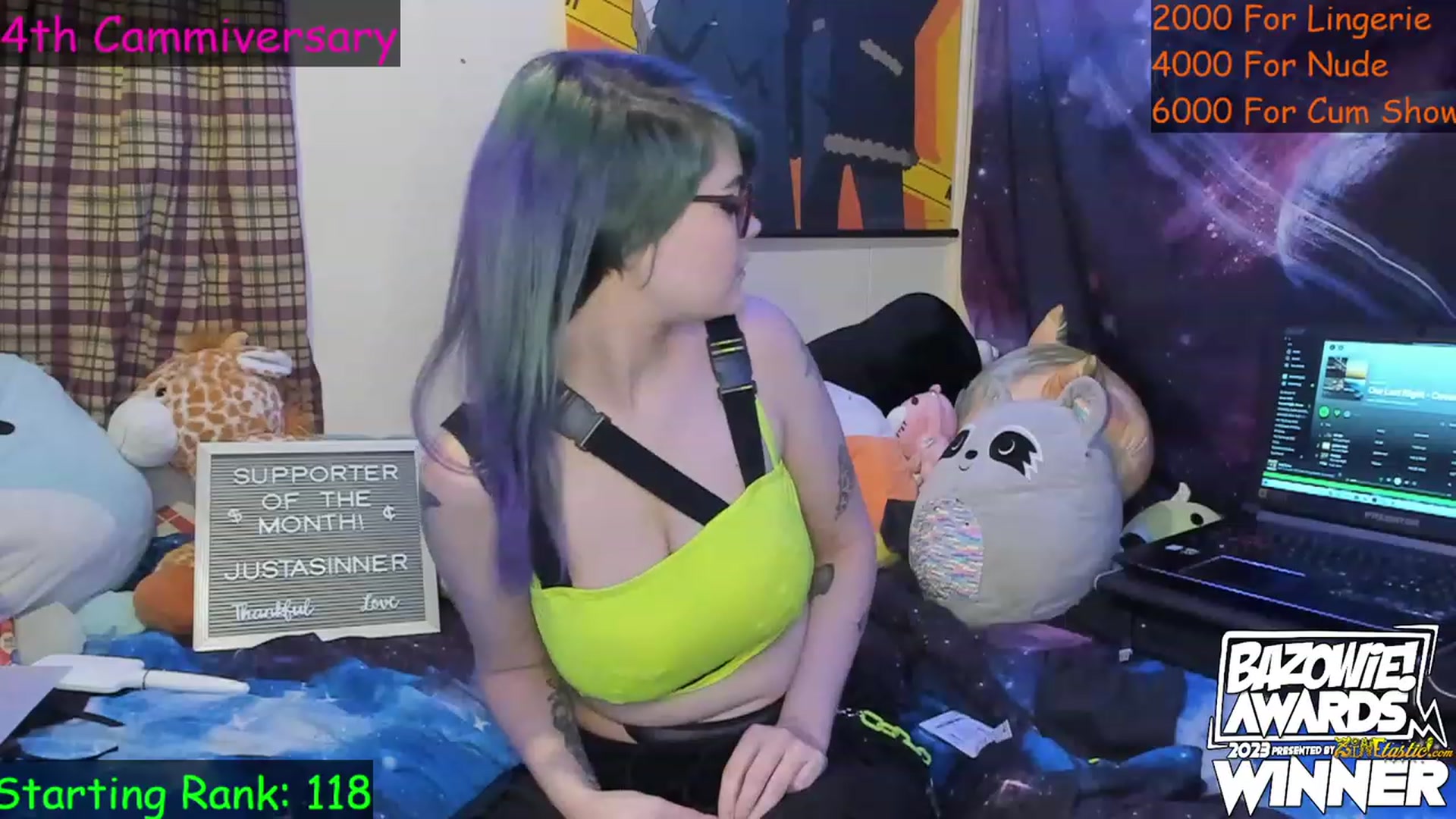 Gallery image thumbnail from NovaSquid's myfreecams stream on, 04/09/2023, 02:40 image 6 of 20