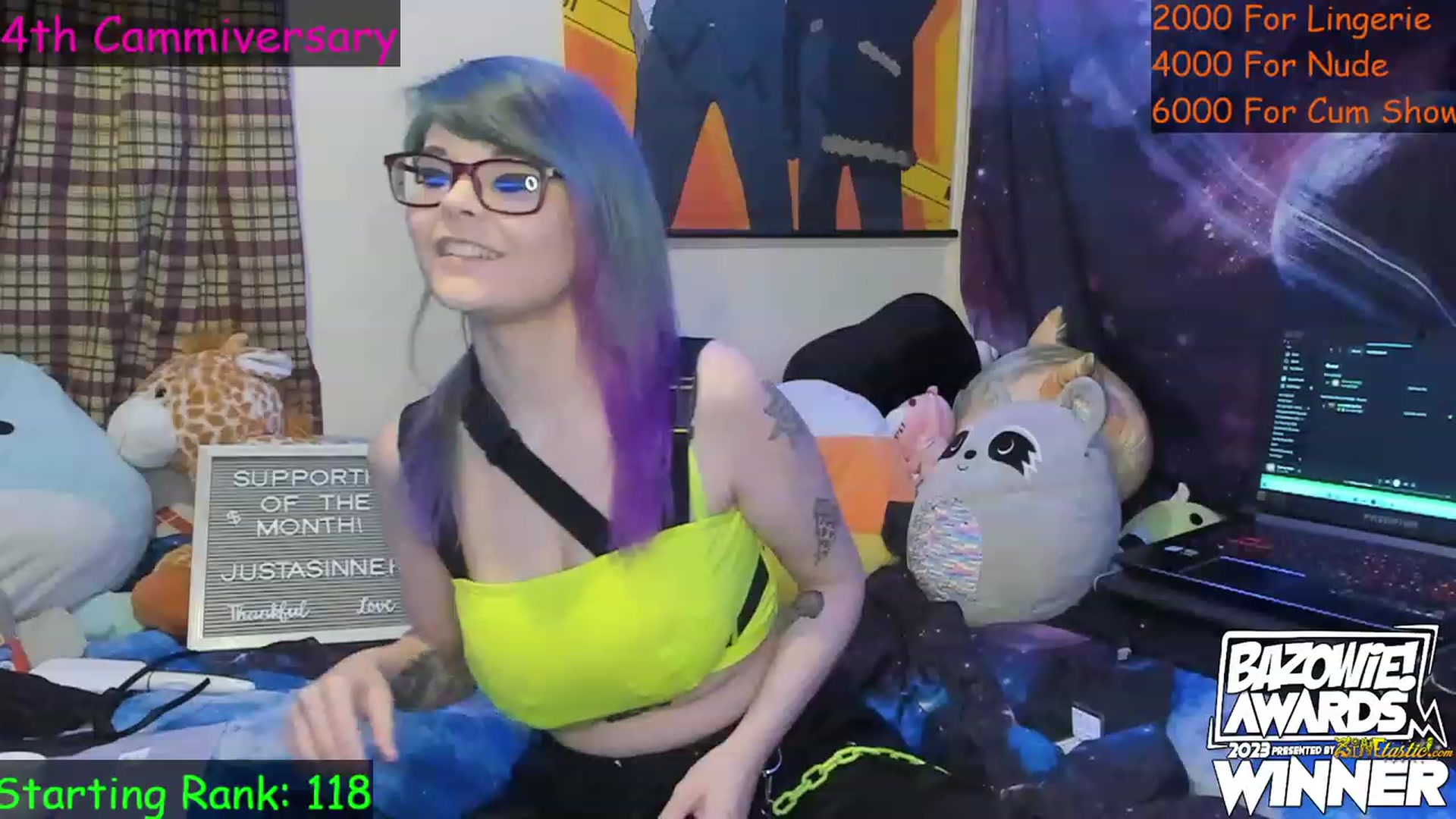 Gallery image thumbnail from NovaSquid's myfreecams stream on, 04/09/2023, 02:40 image 20 of 20
