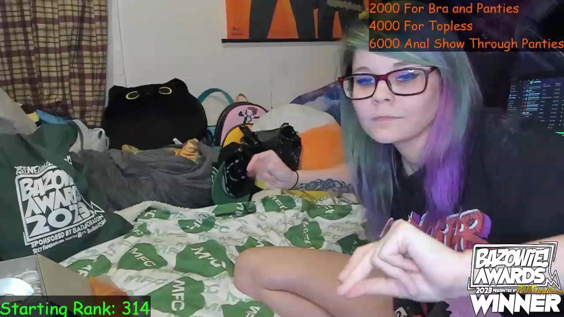 Gallery image thumbnail from NovaSquid's myfreecams stream on, 04/21/2023, 02:37 image 6 of 20