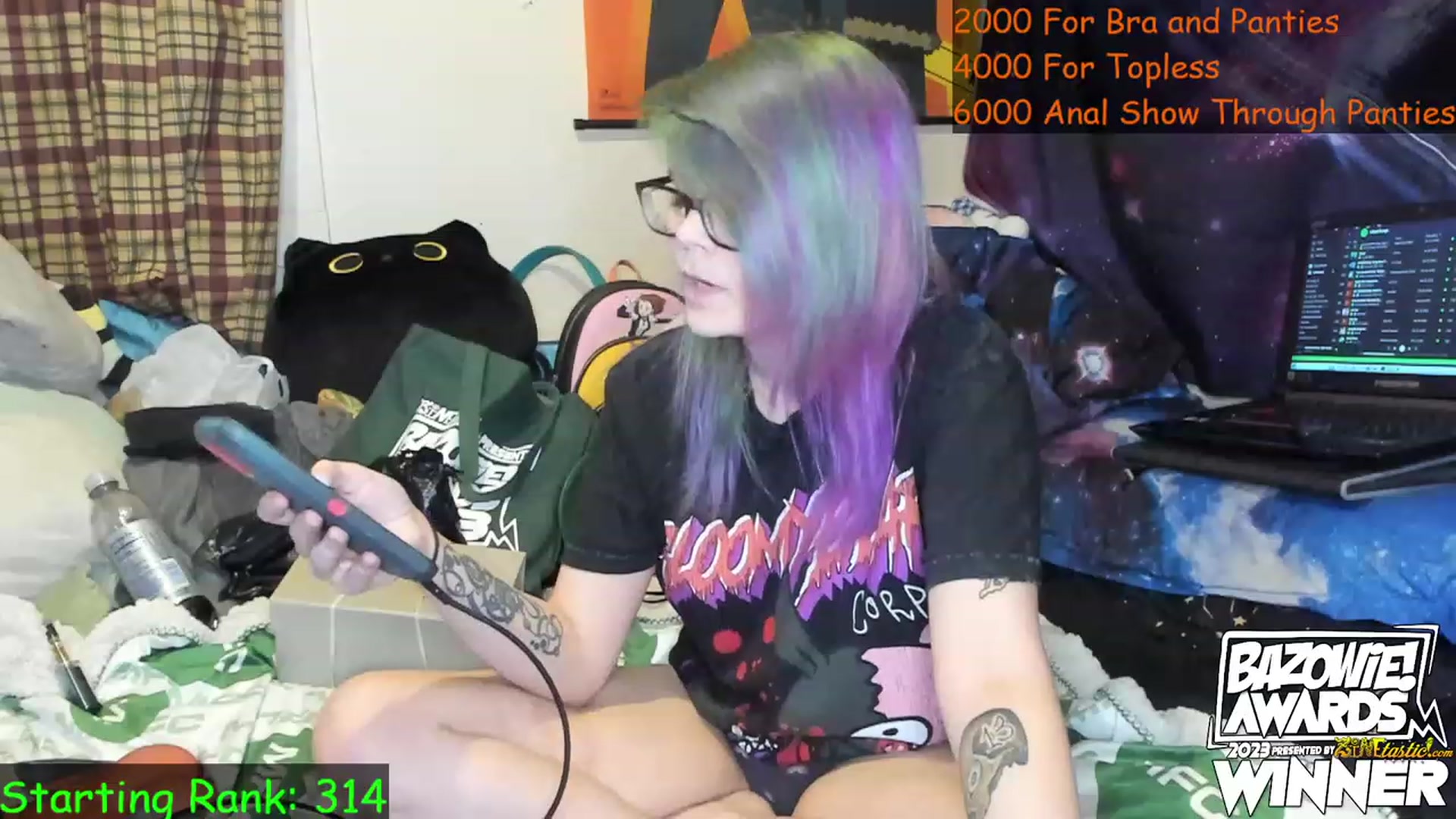 Gallery image thumbnail from NovaSquid's myfreecams stream on, 04/21/2023, 02:37 image 20 of 20