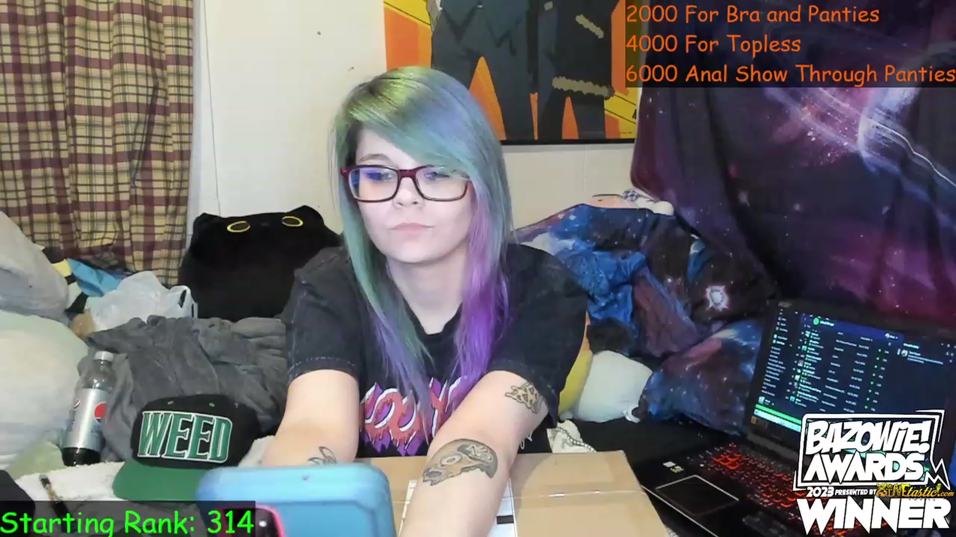 Gallery image thumbnail from NovaSquid's myfreecams stream on, 04/21/2023, 02:37 image 1 of 20