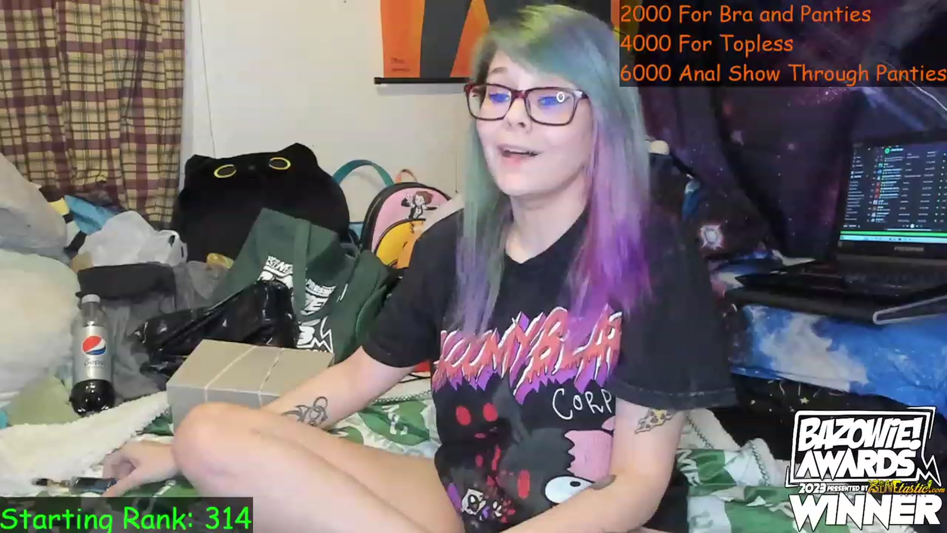 Gallery image thumbnail from NovaSquid's myfreecams stream on, 04/21/2023, 02:37 image 13 of 20