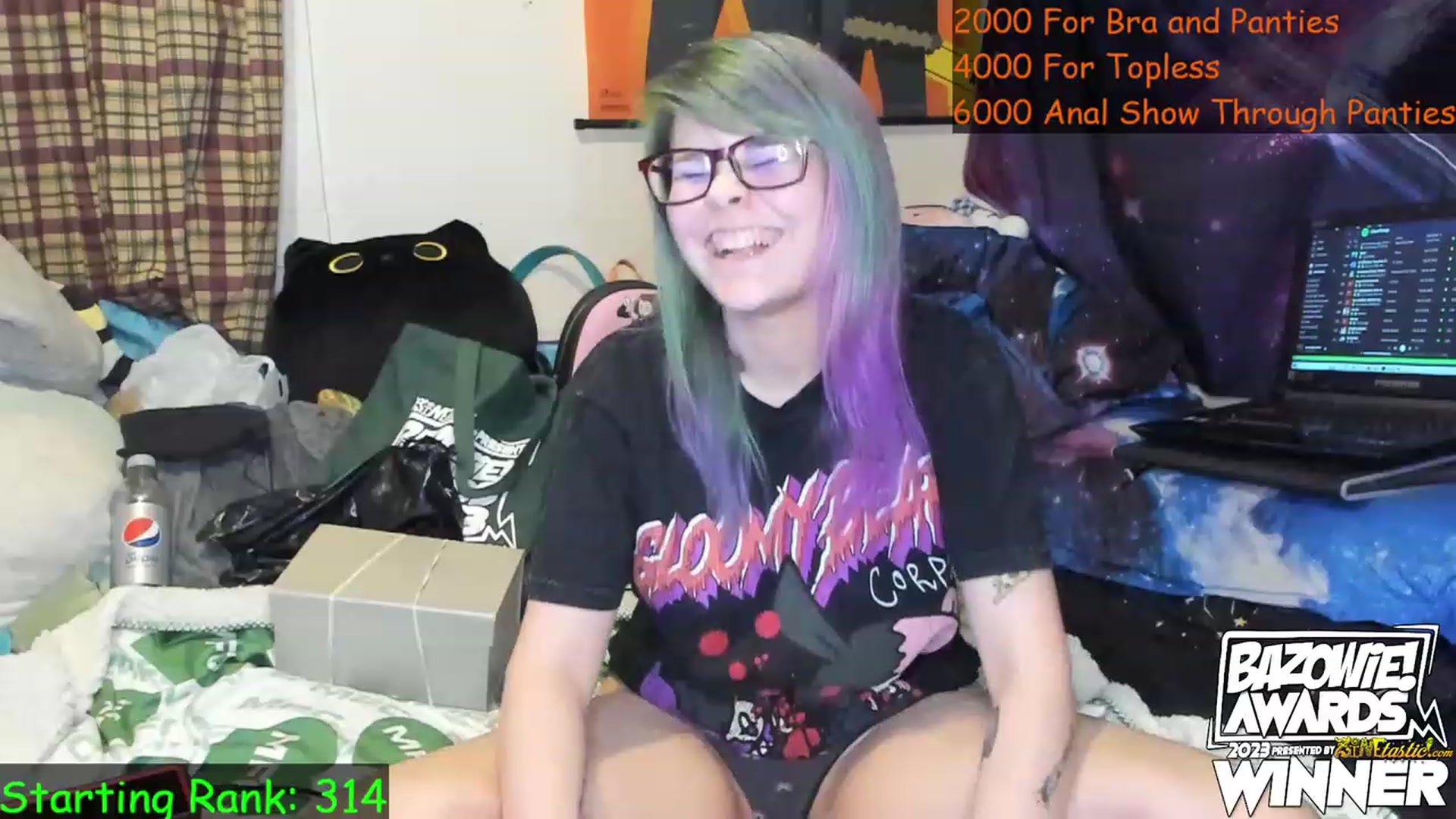 Gallery image thumbnail from NovaSquid's myfreecams stream on, 04/21/2023, 02:37 image 15 of 20