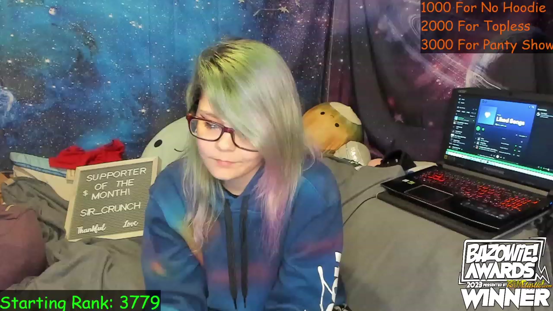 Gallery image thumbnail from NovaSquid's myfreecams stream on, 05/19/2023, 24:13 image 11 of 20