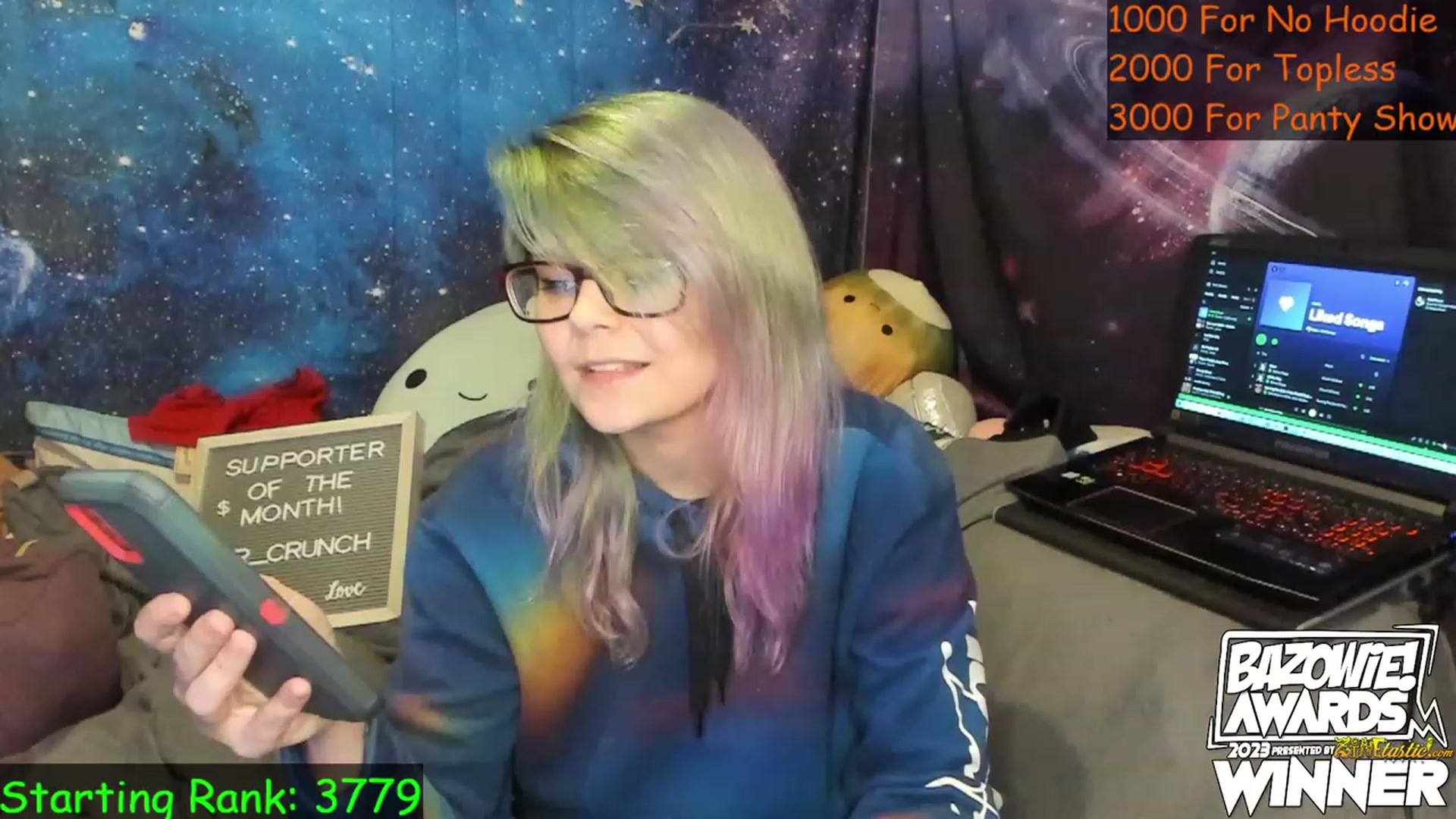 Gallery image thumbnail from NovaSquid's myfreecams stream on, 05/19/2023, 24:13 image 2 of 20
