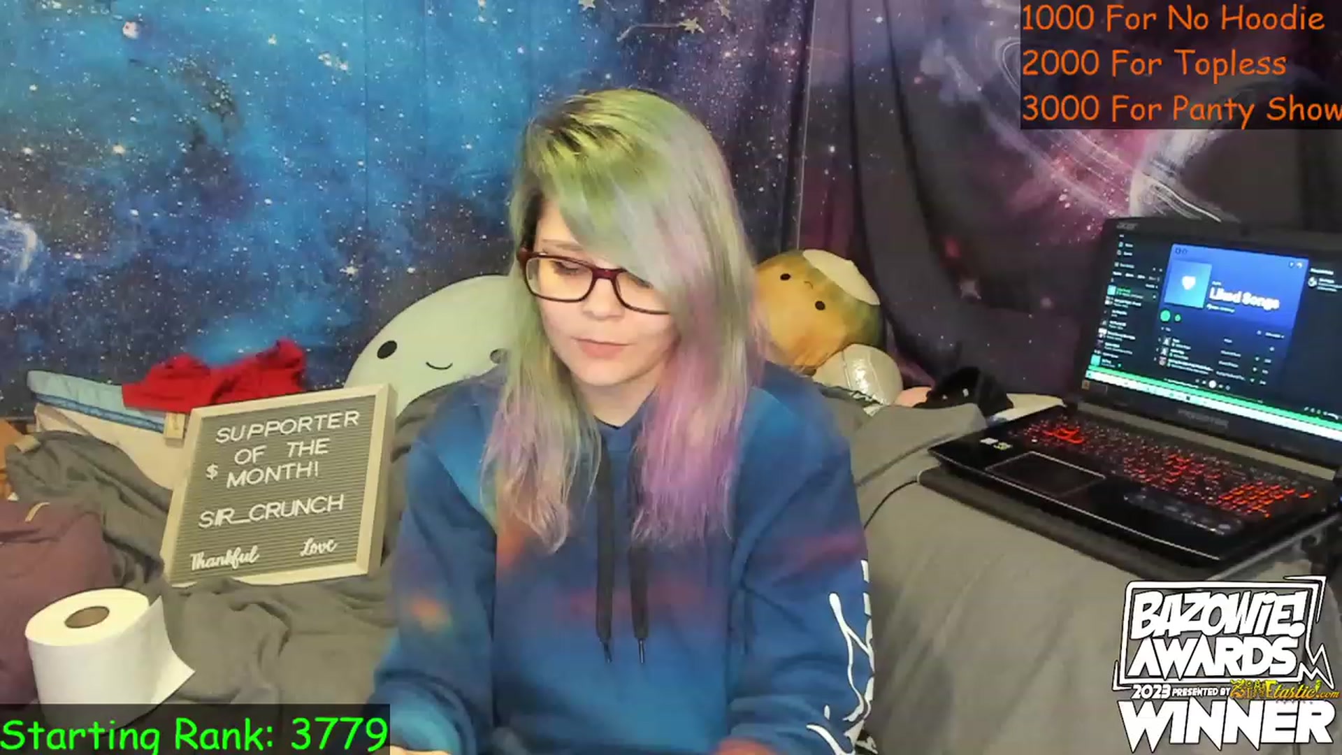 Gallery image thumbnail from NovaSquid's myfreecams stream on, 05/19/2023, 24:13 image 17 of 20