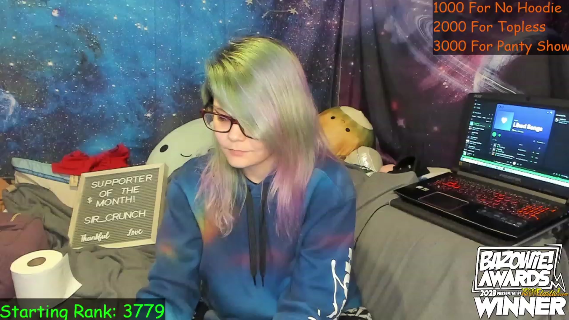 Gallery image thumbnail from NovaSquid's myfreecams stream on, 05/19/2023, 24:13 image 15 of 20
