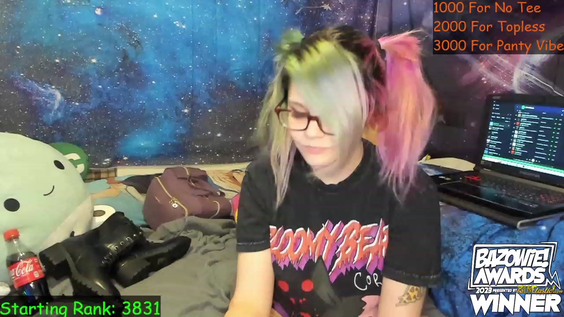 Gallery image thumbnail from NovaSquid's myfreecams stream on, 05/20/2023, 24:01 image 15 of 20