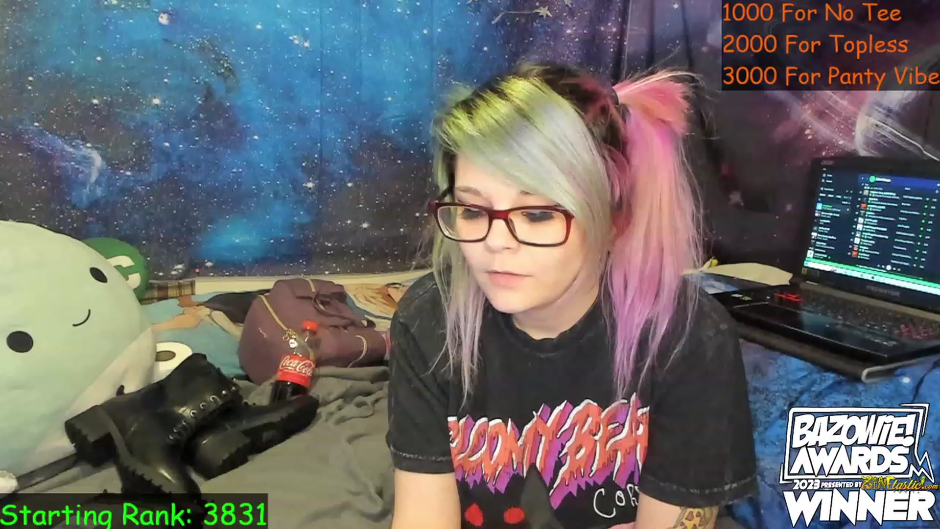 Gallery image thumbnail from NovaSquid's myfreecams stream on, 05/20/2023, 24:01 image 18 of 20