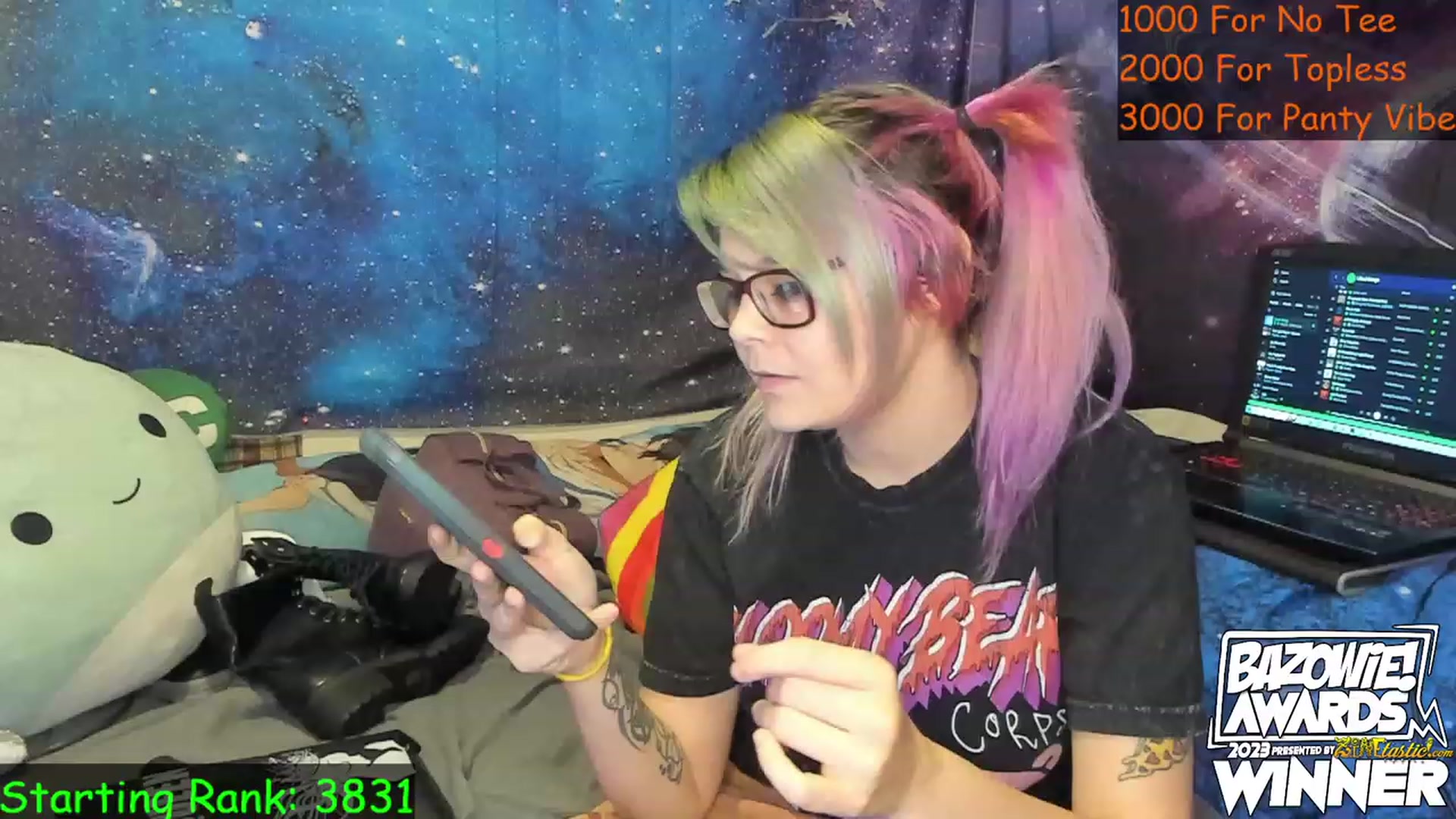 Gallery image thumbnail from NovaSquid's myfreecams stream on, 05/20/2023, 24:01 image 8 of 20