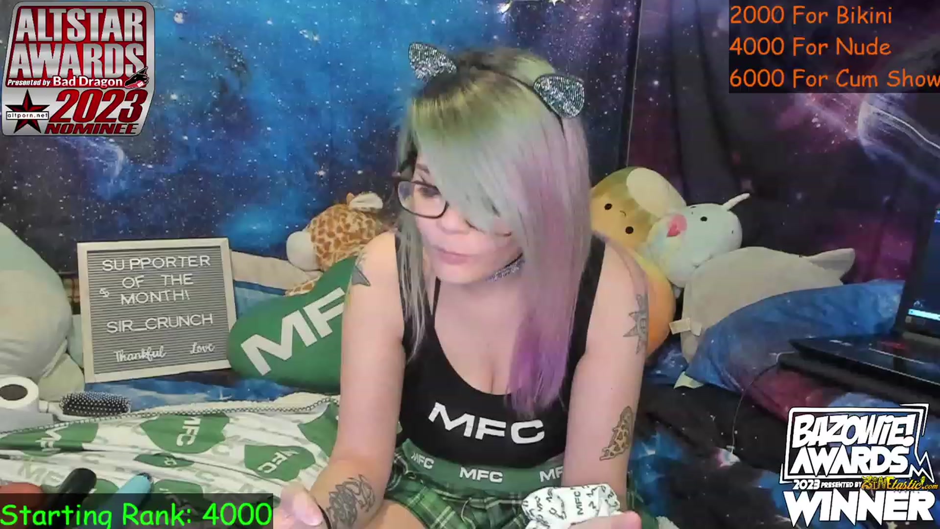 Gallery image thumbnail from NovaSquid's myfreecams stream on, 05/23/2023, 24:46 image 11 of 20