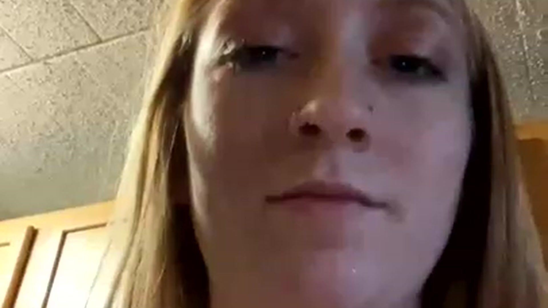Gallery image thumbnail from Novaacanee20's myfreecams stream on, 12/16/2022, 13:25 image 2 of 20