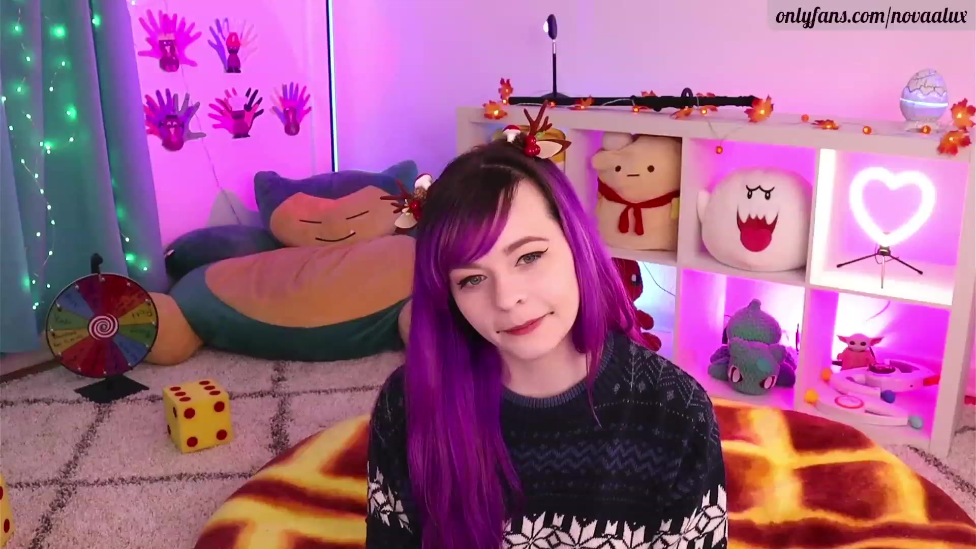 Gallery image thumbnail from Novaalux's myfreecams stream on, 11/14/2022, 19:24 image 2 of 20