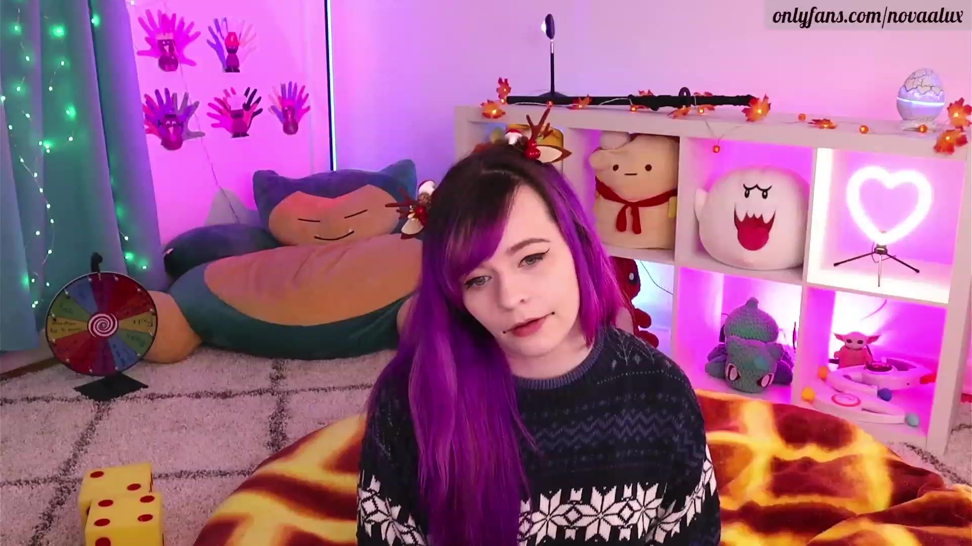 Gallery image thumbnail from Novaalux's myfreecams stream on, 11/14/2022, 19:24 image 10 of 20