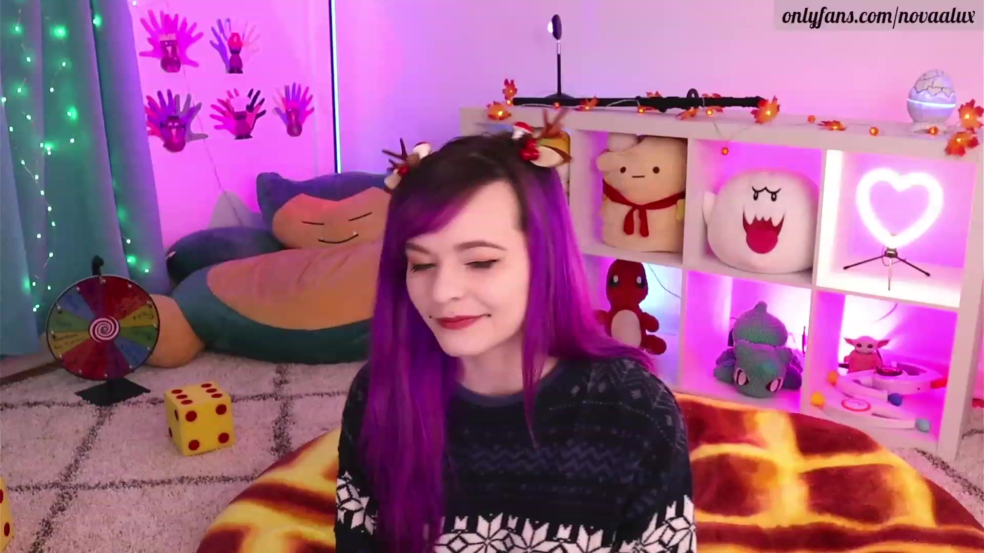 Gallery image thumbnail from Novaalux's myfreecams stream on, 11/14/2022, 19:24 image 1 of 20