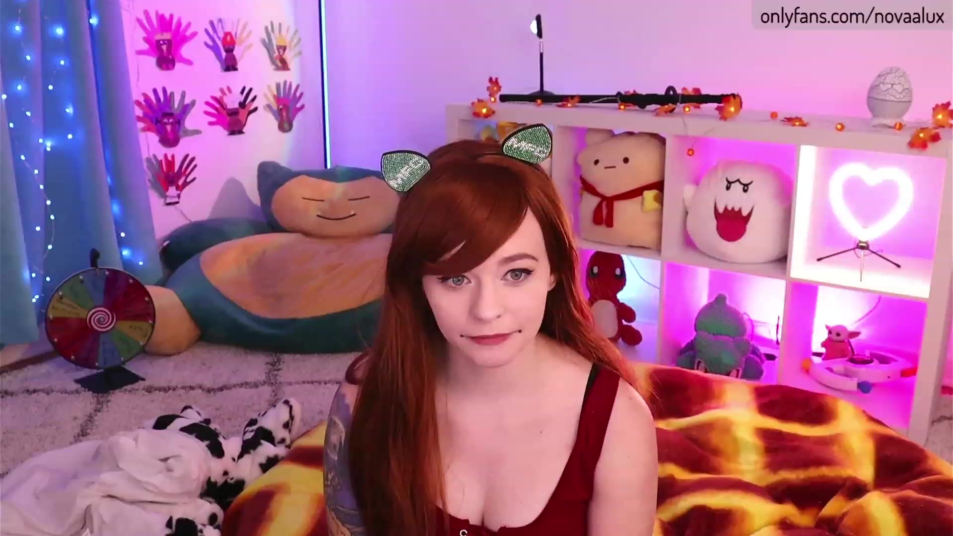 Gallery image thumbnail from Novaalux's myfreecams stream on, 11/15/2022, 21:44 image 20 of 20