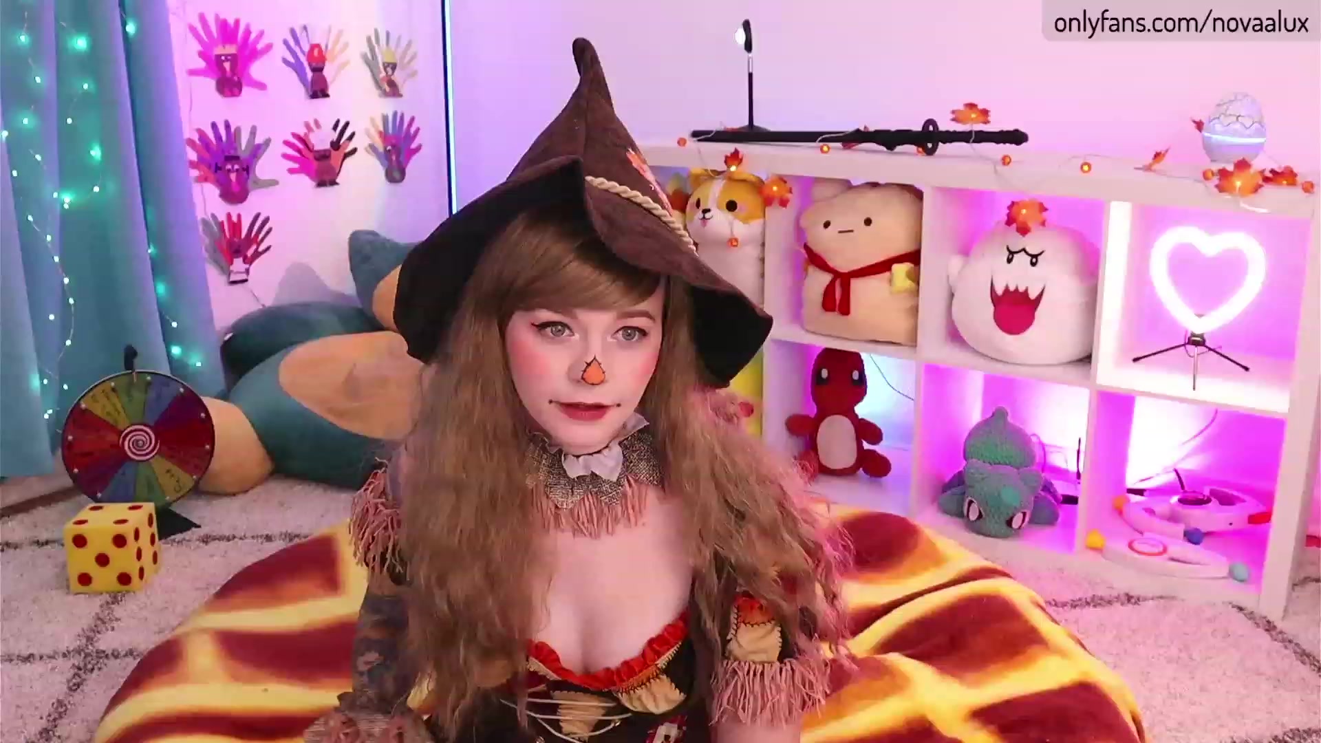 Gallery image thumbnail from Novaalux's myfreecams stream on, 11/16/2022, 21:36 image 12 of 20