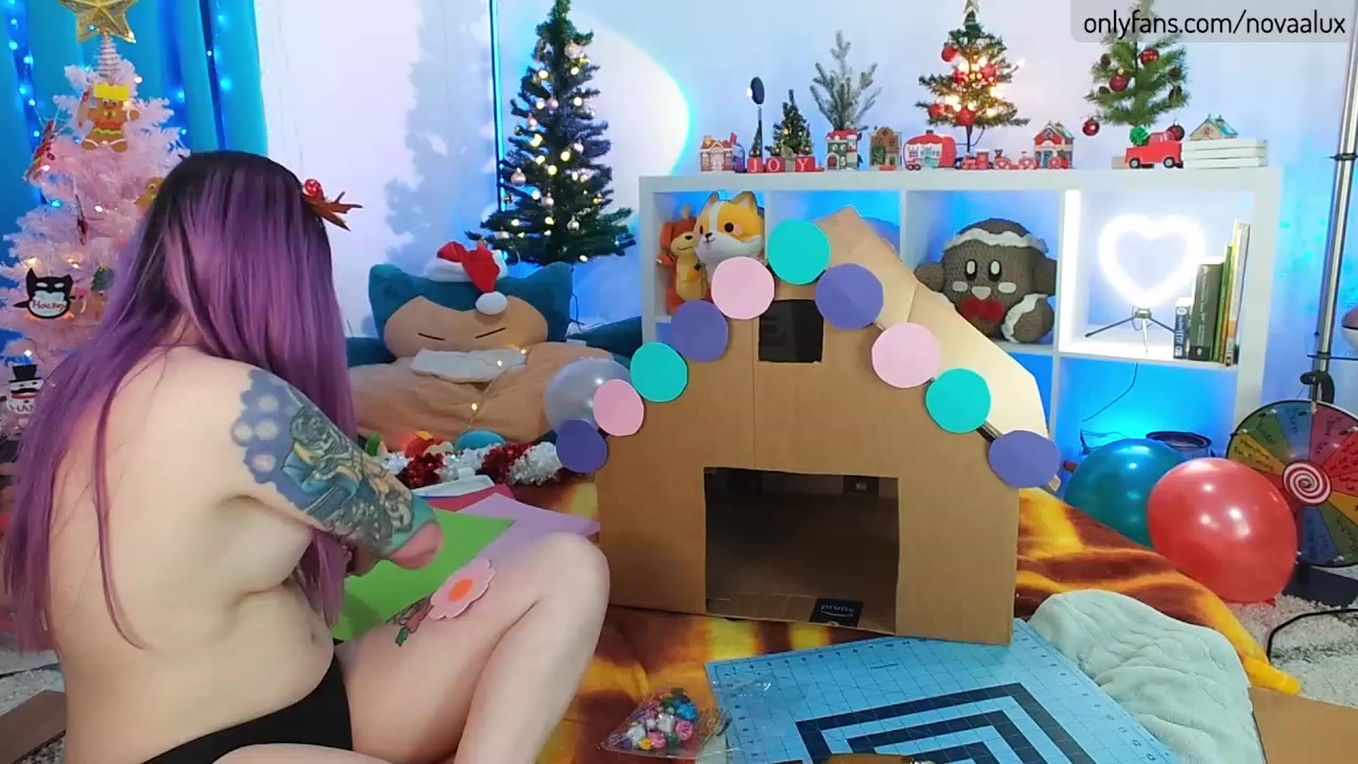 Gallery image thumbnail from Novaalux's myfreecams stream on, 12/26/2022, 05:41 image 19 of 20