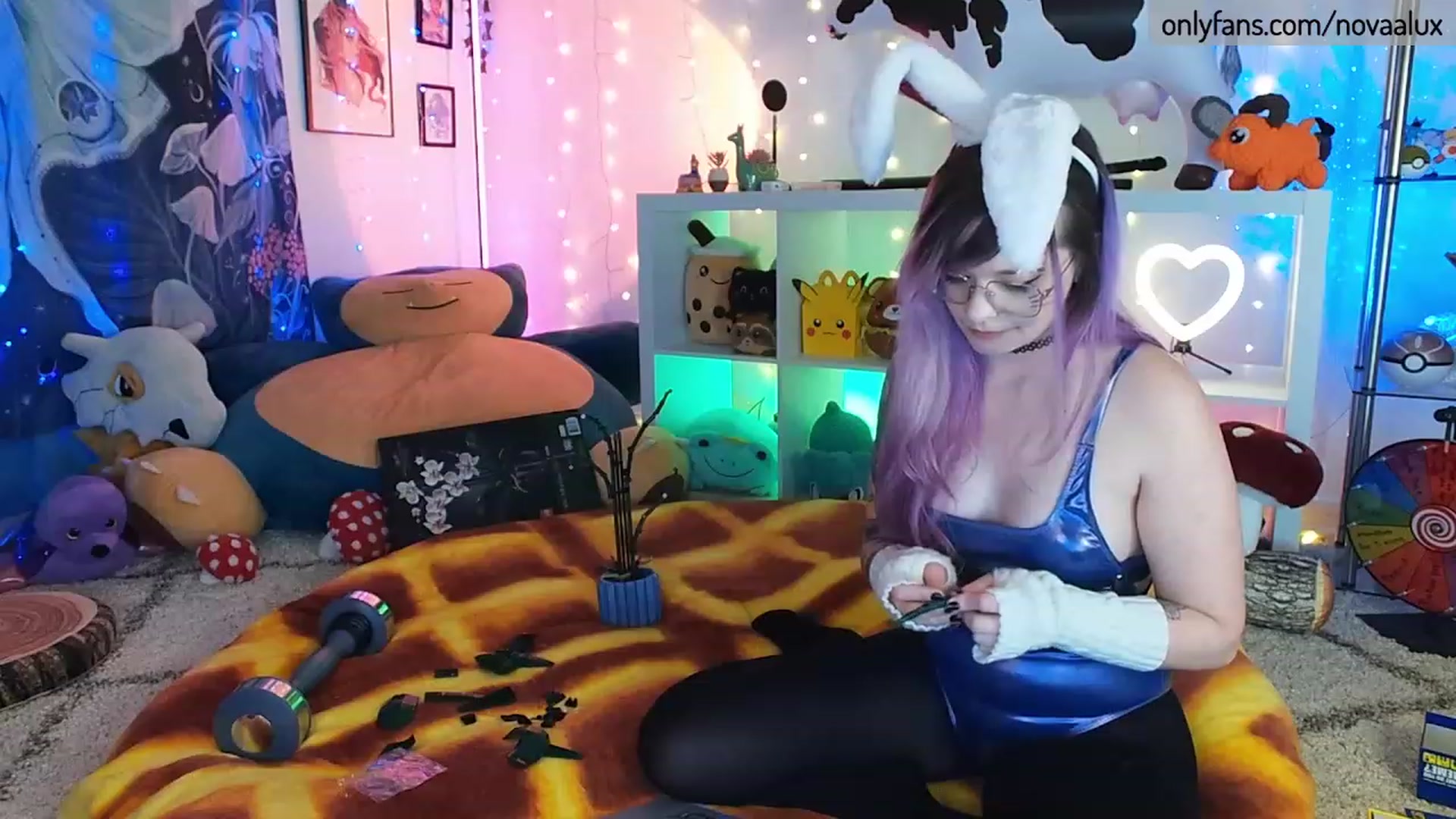 Gallery image thumbnail from Novaalux's myfreecams stream on, 01/23/2023, 02:33 image 11 of 20
