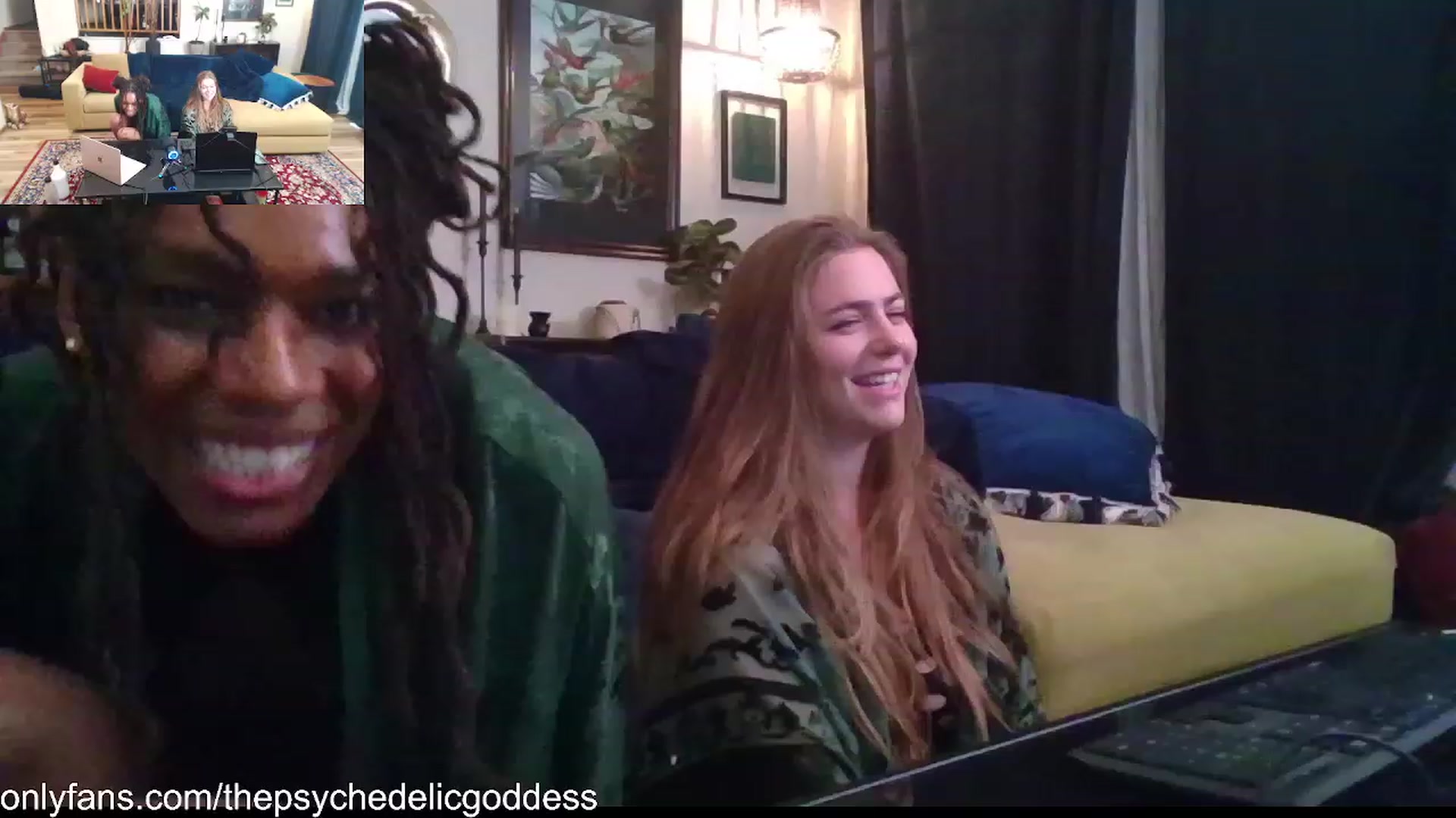 Gallery image thumbnail from NovembersMFC's myfreecams stream on, 08/03/2023, 03:28 image 1 of 20