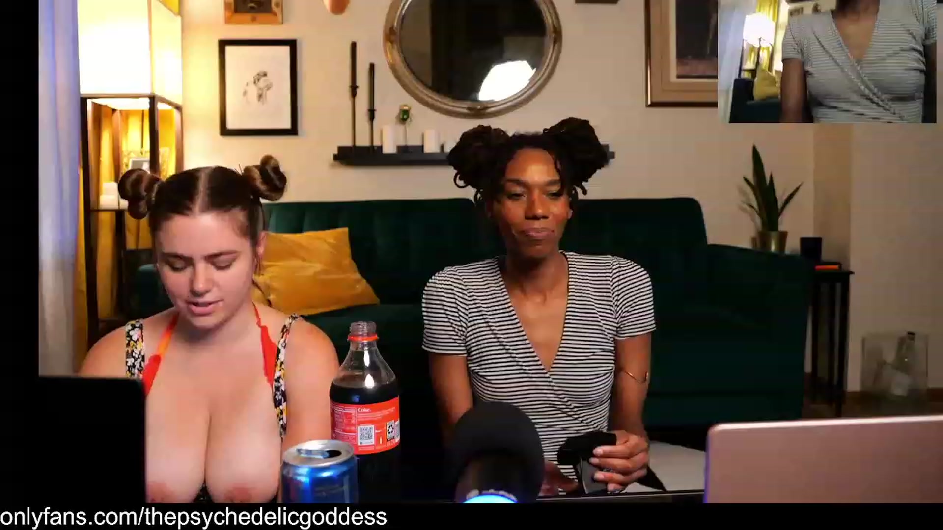 Gallery image thumbnail from NovembersMFC's myfreecams stream on, 08/10/2023, 03:11 image 9 of 20