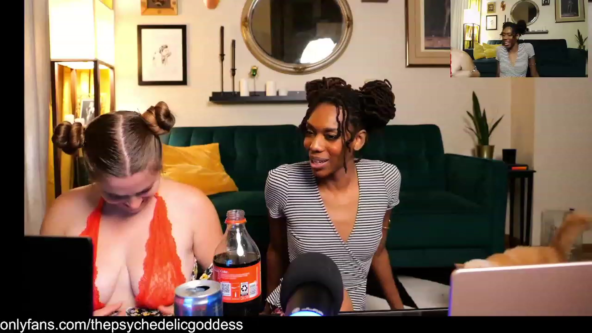 Gallery image thumbnail from NovembersMFC's myfreecams stream on, 08/10/2023, 03:11 image 16 of 20