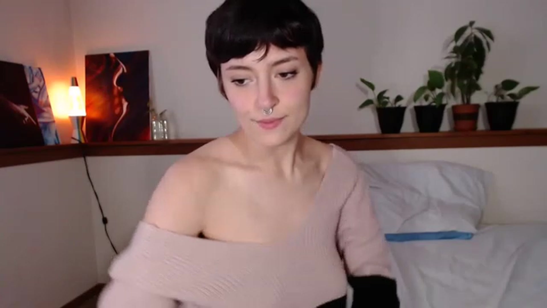 Gallery image thumbnail from Nubilefae's myfreecams stream on, 06/04/2023, 03:38 image 5 of 20