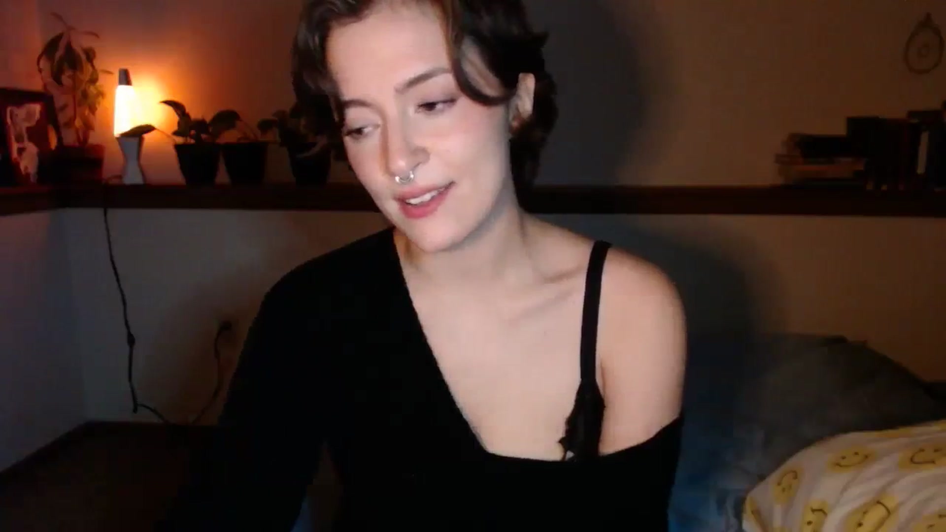 Gallery image thumbnail from Nubilefae's myfreecams stream on, 11/28/2023, 04:02 image 11 of 20