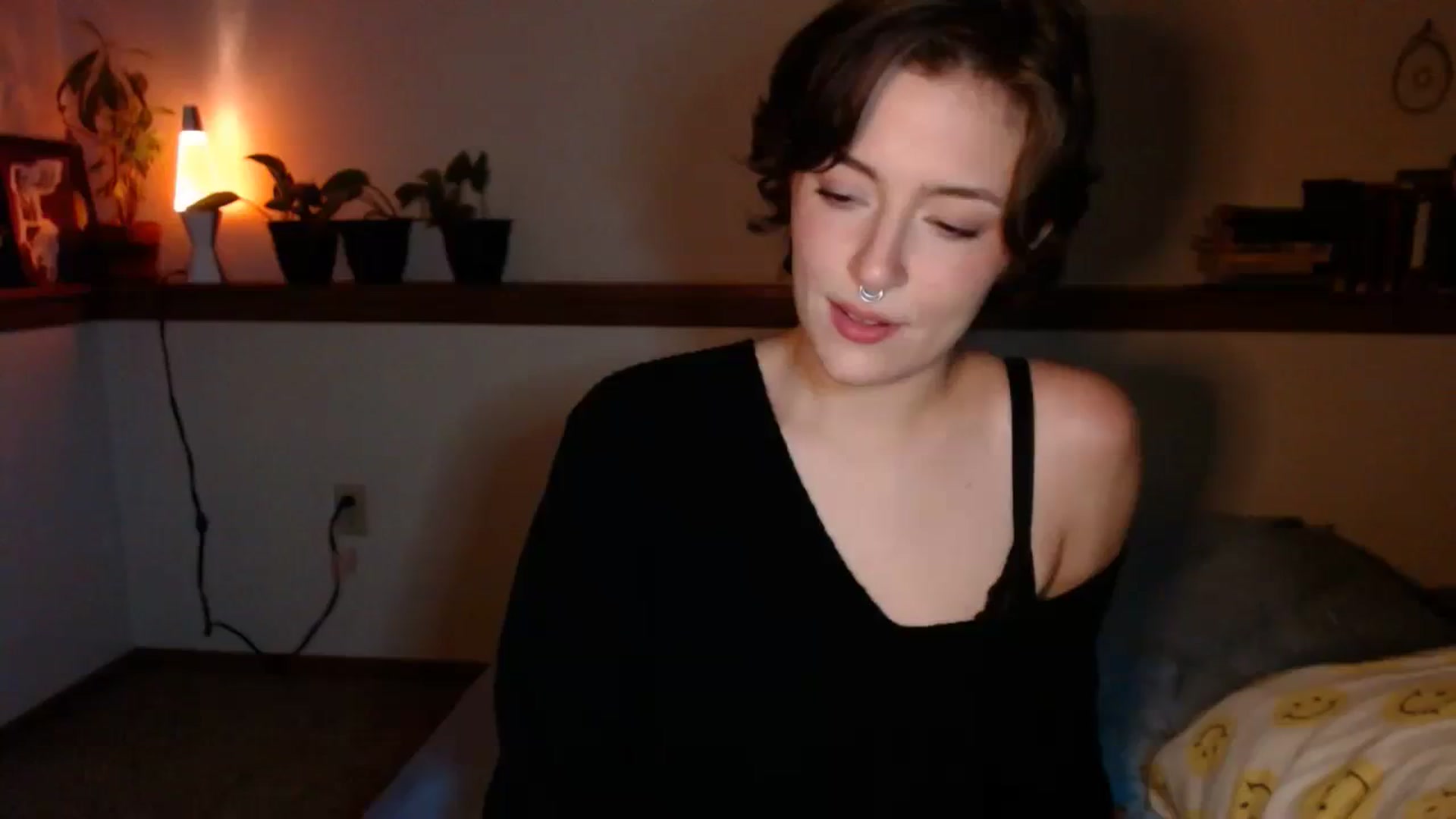 Gallery image thumbnail from Nubilefae's myfreecams stream on, 11/28/2023, 04:02 image 12 of 20