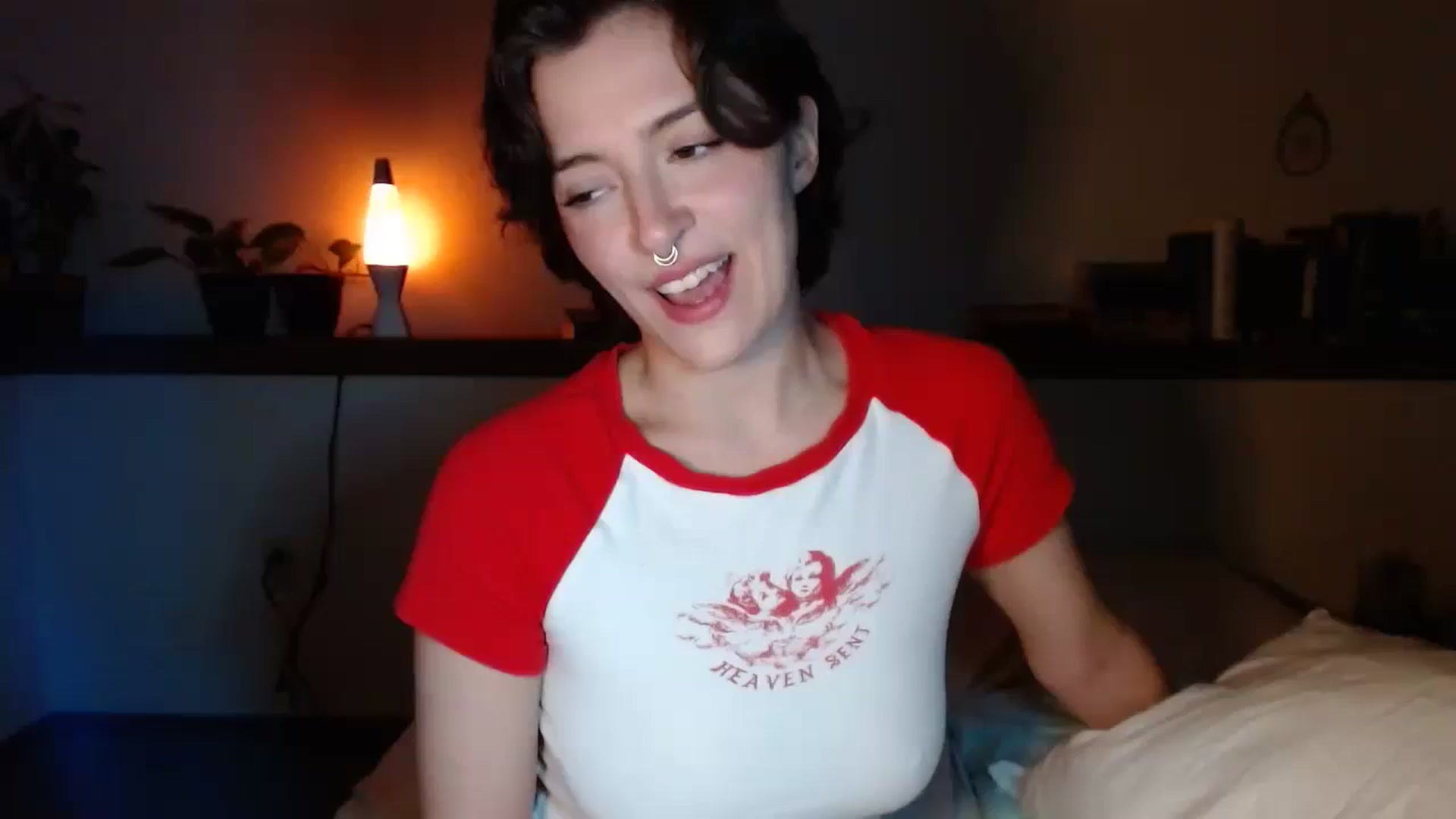 Gallery image thumbnail from Nubilefae's myfreecams stream on, 12/10/2023, 05:16 image 15 of 20