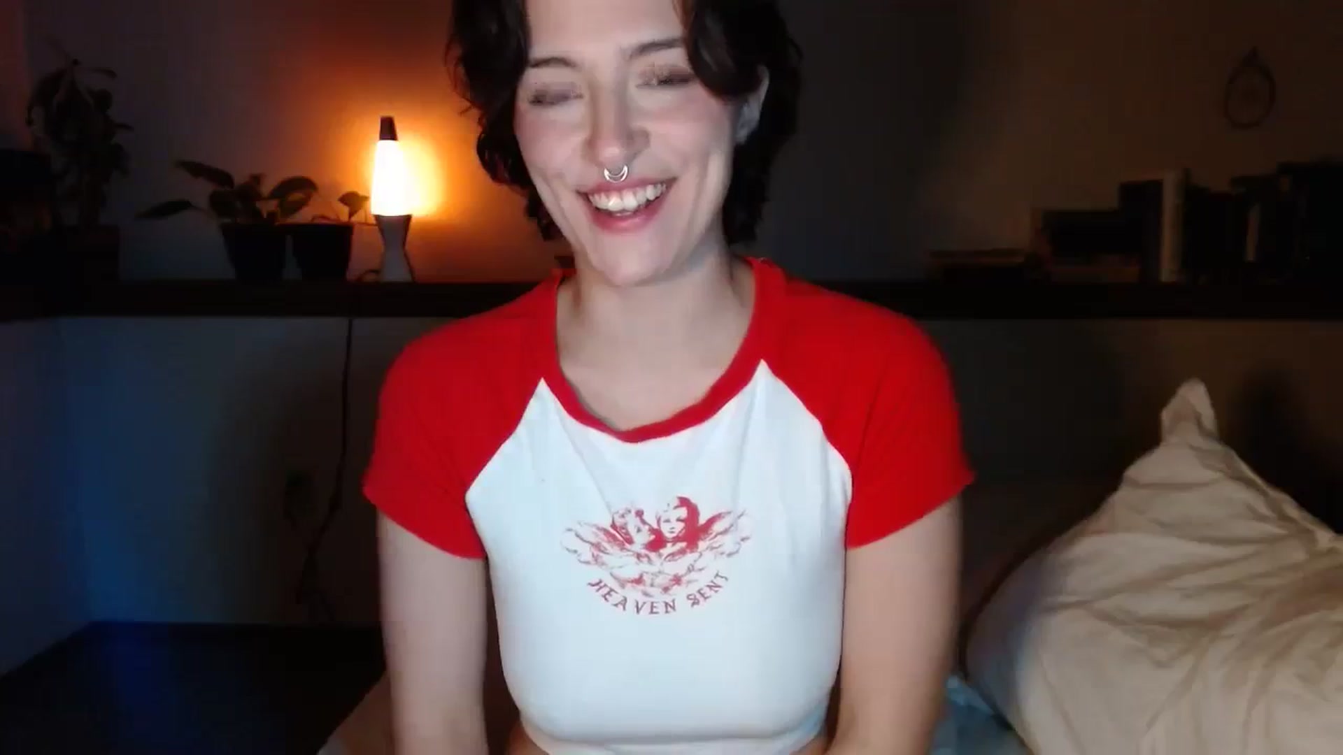 Gallery image thumbnail from Nubilefae's myfreecams stream on, 12/10/2023, 05:16 image 5 of 20