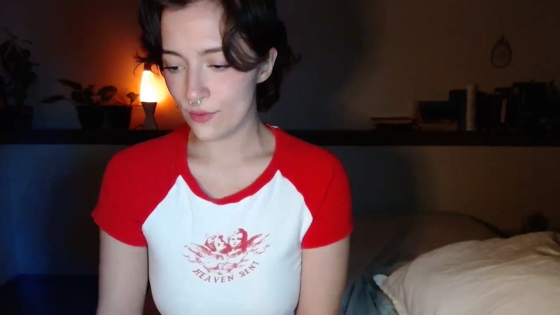 Gallery image thumbnail from Nubilefae's myfreecams stream on, 12/10/2023, 05:16 image 14 of 20