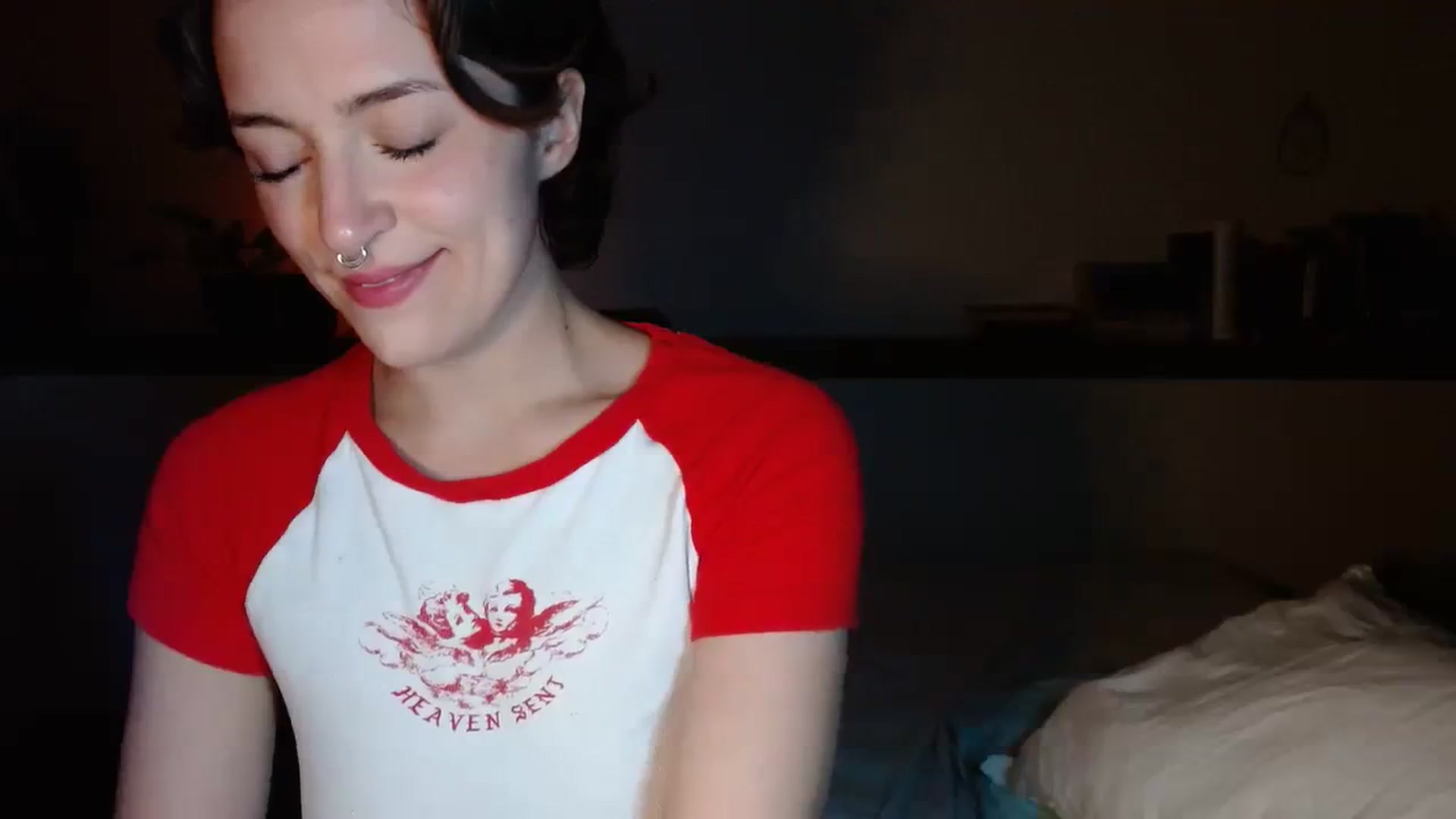 Gallery image thumbnail from Nubilefae's myfreecams stream on, 12/10/2023, 05:16 image 16 of 20