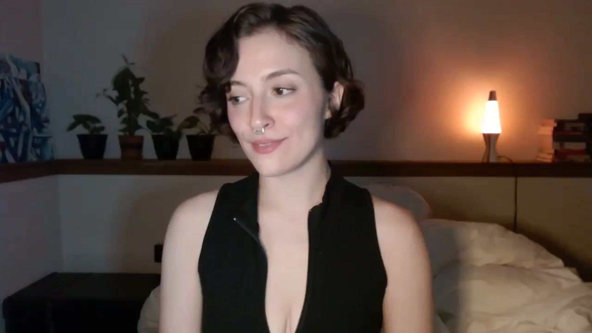Gallery image thumbnail from Nubilefae's myfreecams stream on, 12/24/2023, 04:46 image 11 of 20