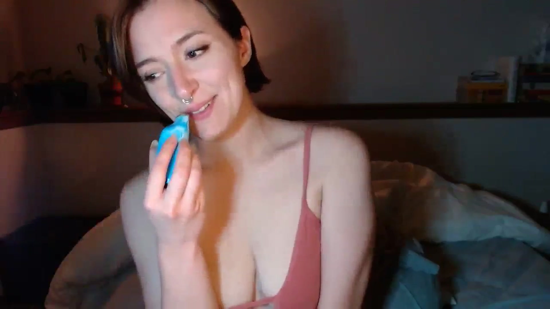 Gallery image thumbnail from Nubilefae's myfreecams stream on, 02/03/2024, 06:53 image 9 of 20