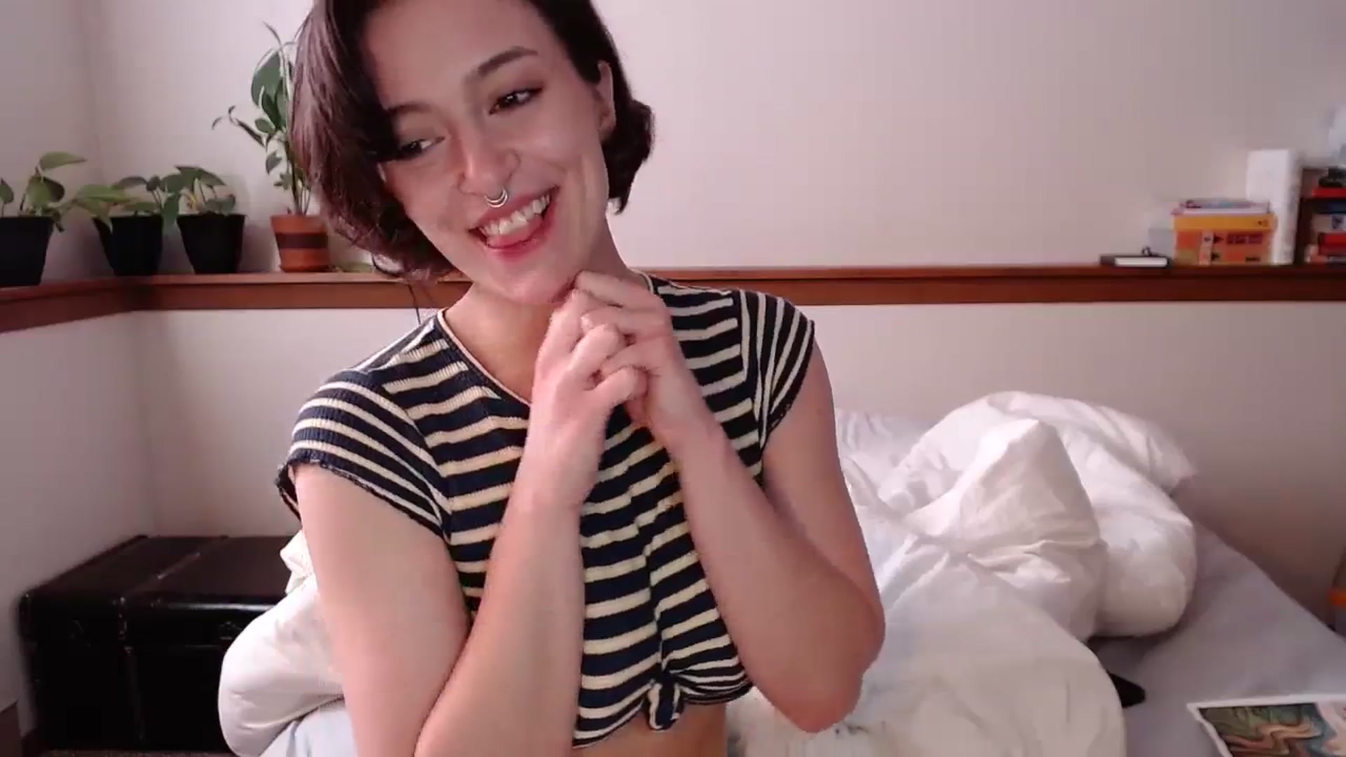 Gallery image thumbnail from Nubilefae's myfreecams stream on, 02/04/2024, 23:06 image 20 of 20