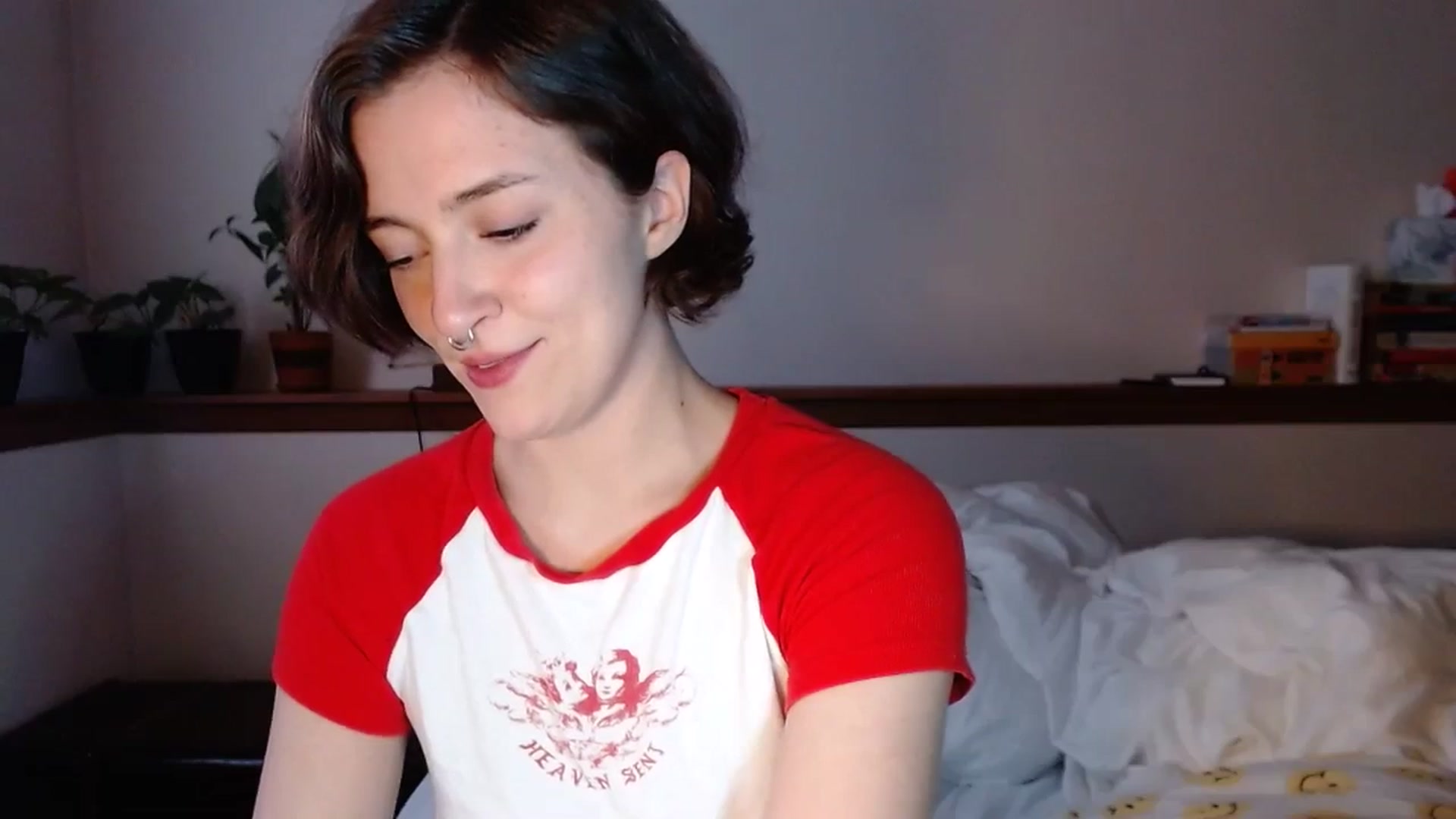 Gallery image thumbnail from Nubilefae's myfreecams stream on, 02/07/2024, 22:12 image 6 of 20